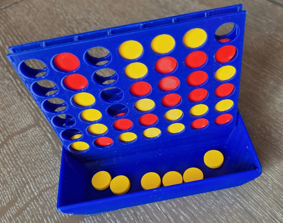 Travel Connect 4 (puissance 4 de voyage)