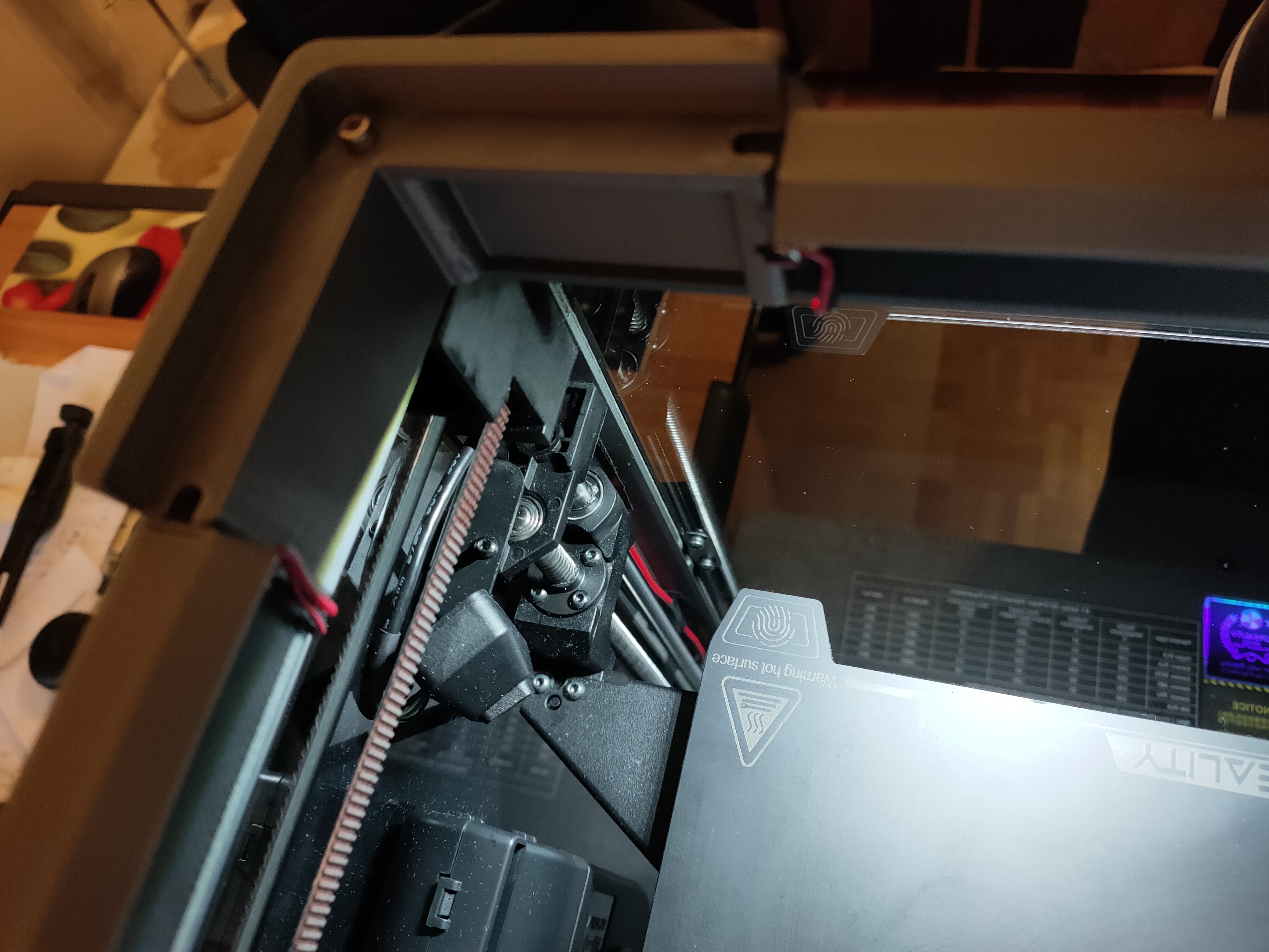 creality k1 right corner preventing the chain from banging on the chassis