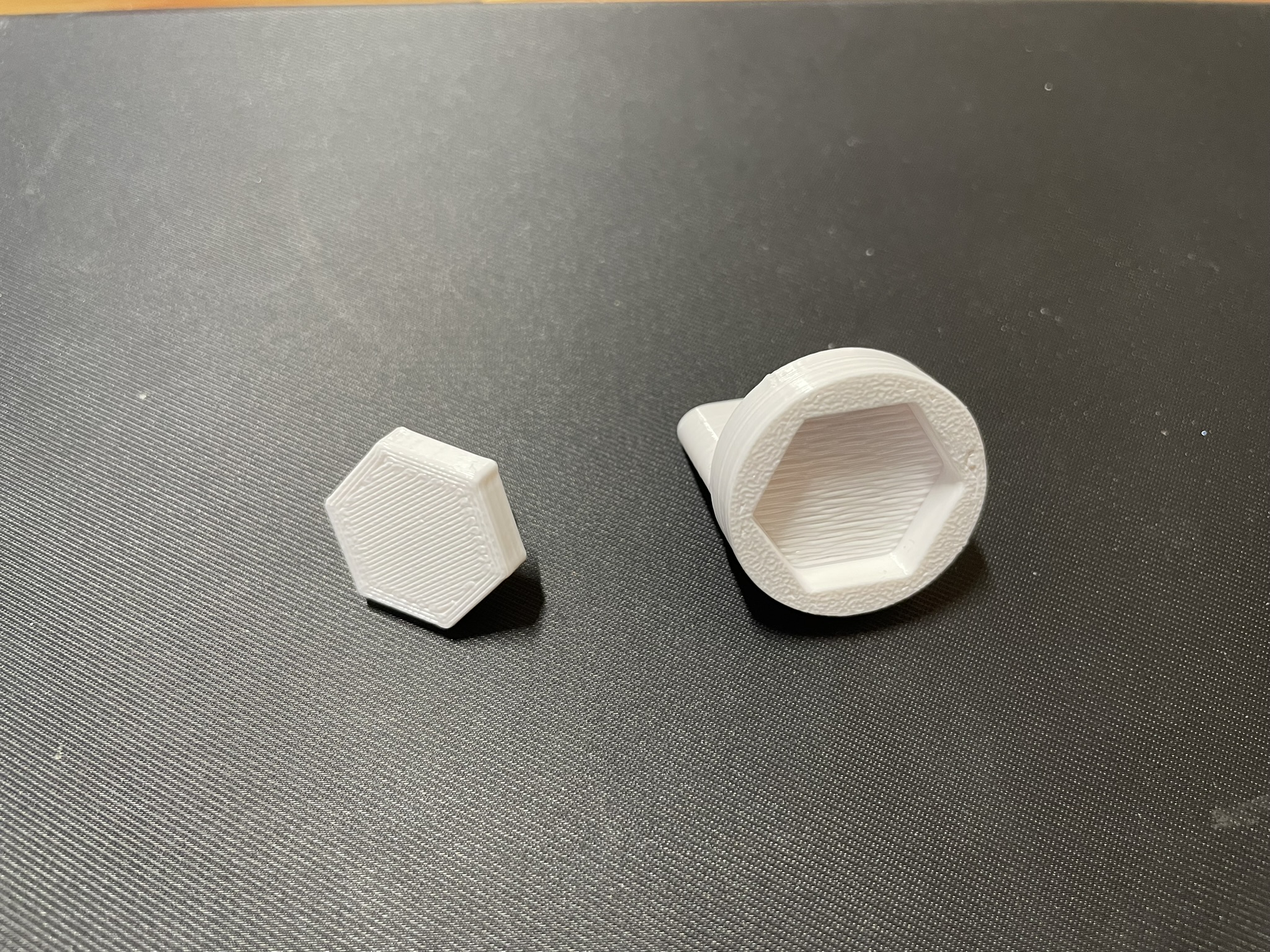 Honeycomb Wall Command Strips Mount — miniatura 6
