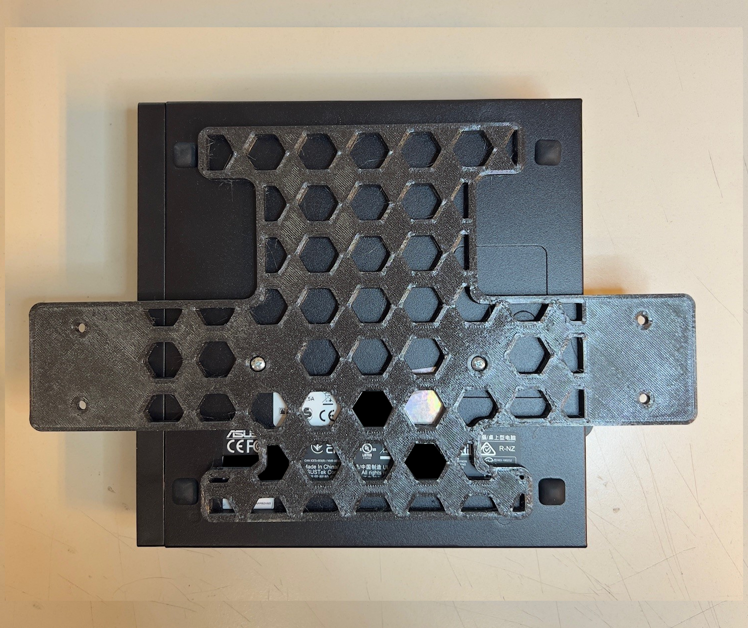 Asus PB62 Wall Mount