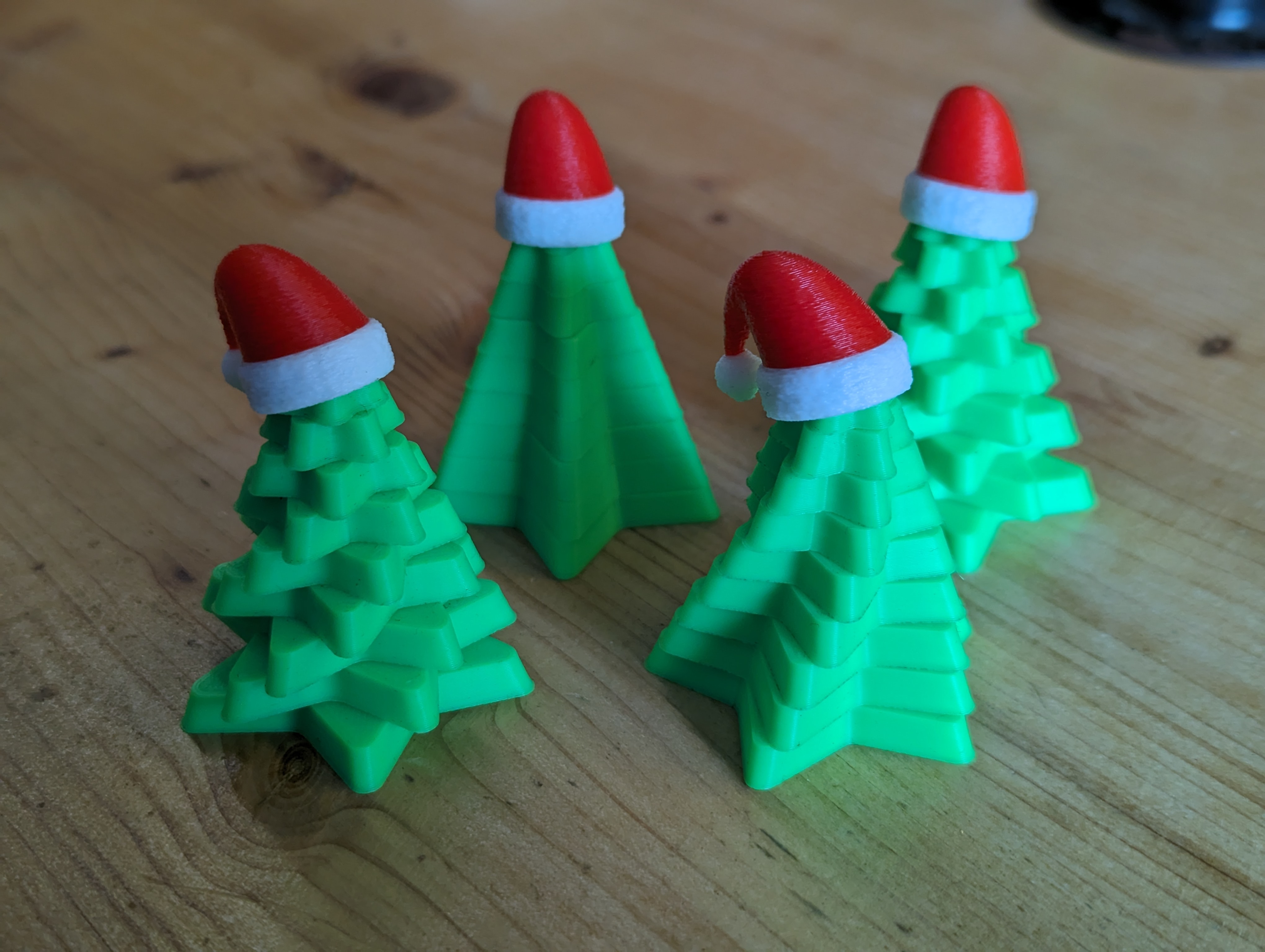 Spinny christmas tree fidget and decoration by chirimorin download