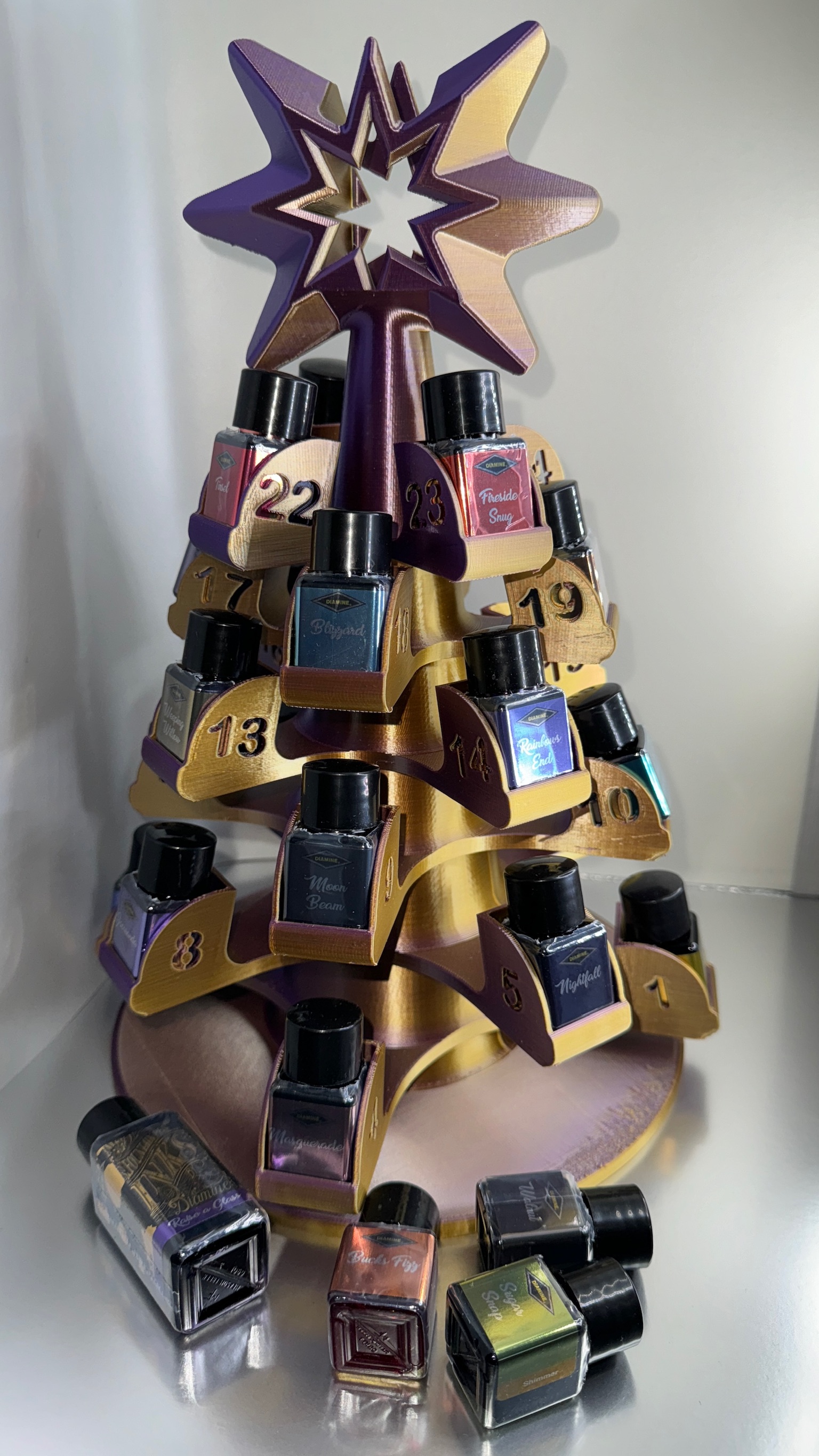 Christmas tree for Diamine InkVent bottles