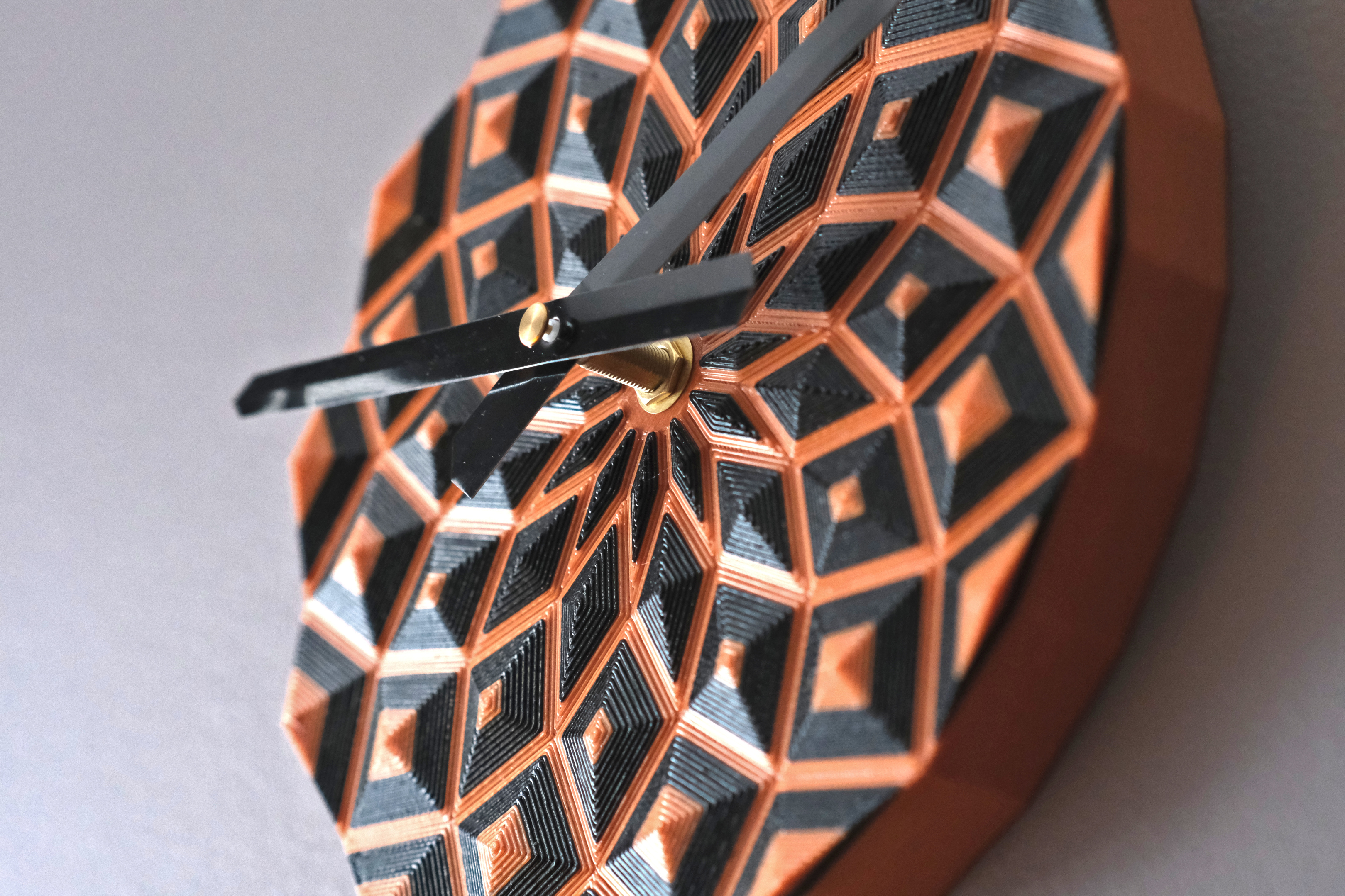 Miniatura 5 do modelo 3D Poly Rosette Wall Clock