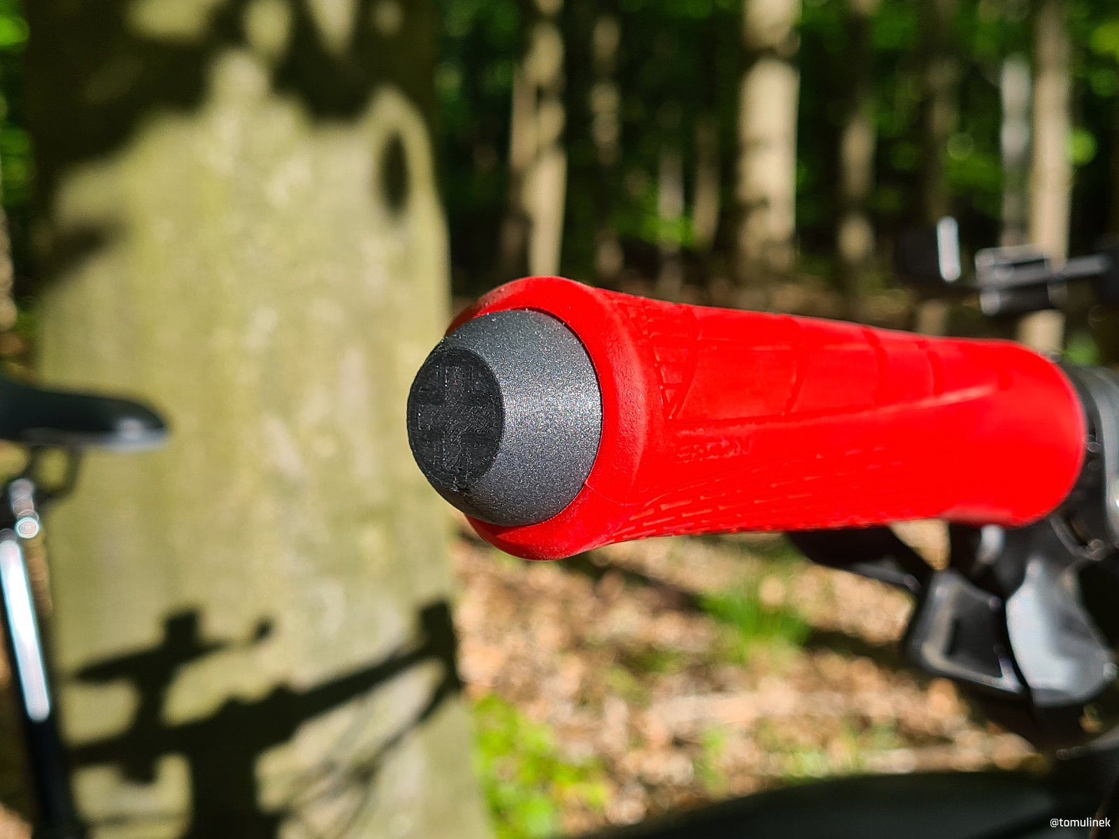 Miniatura 3 do modelo 3D Soft plug for MTB handlebars