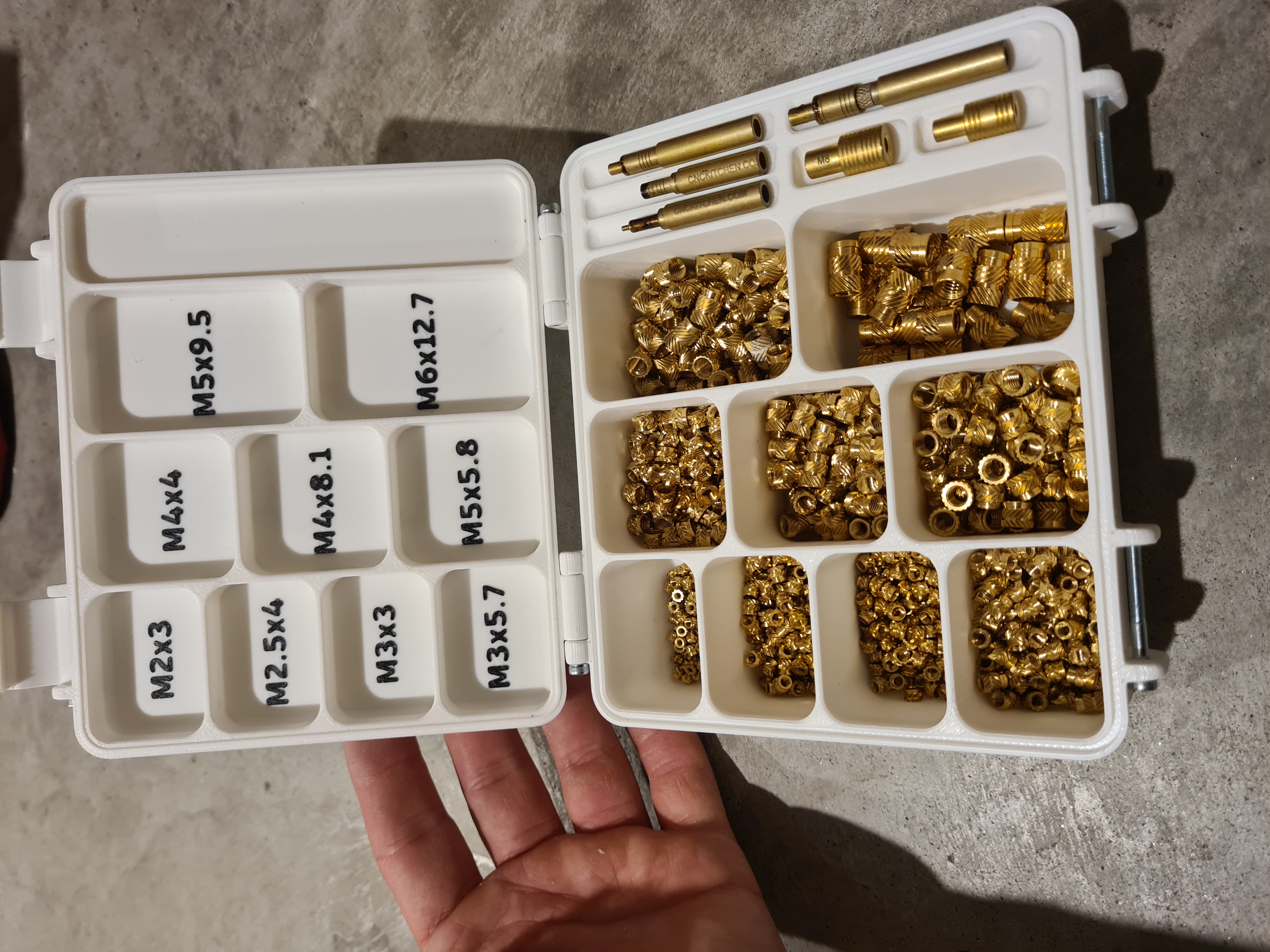 Threaded Insert Box