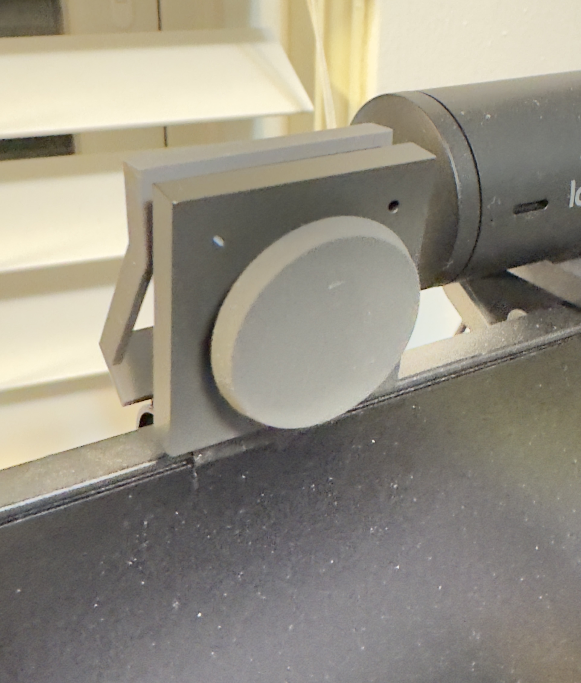 Tadpole Webcam - Monitor Mount
