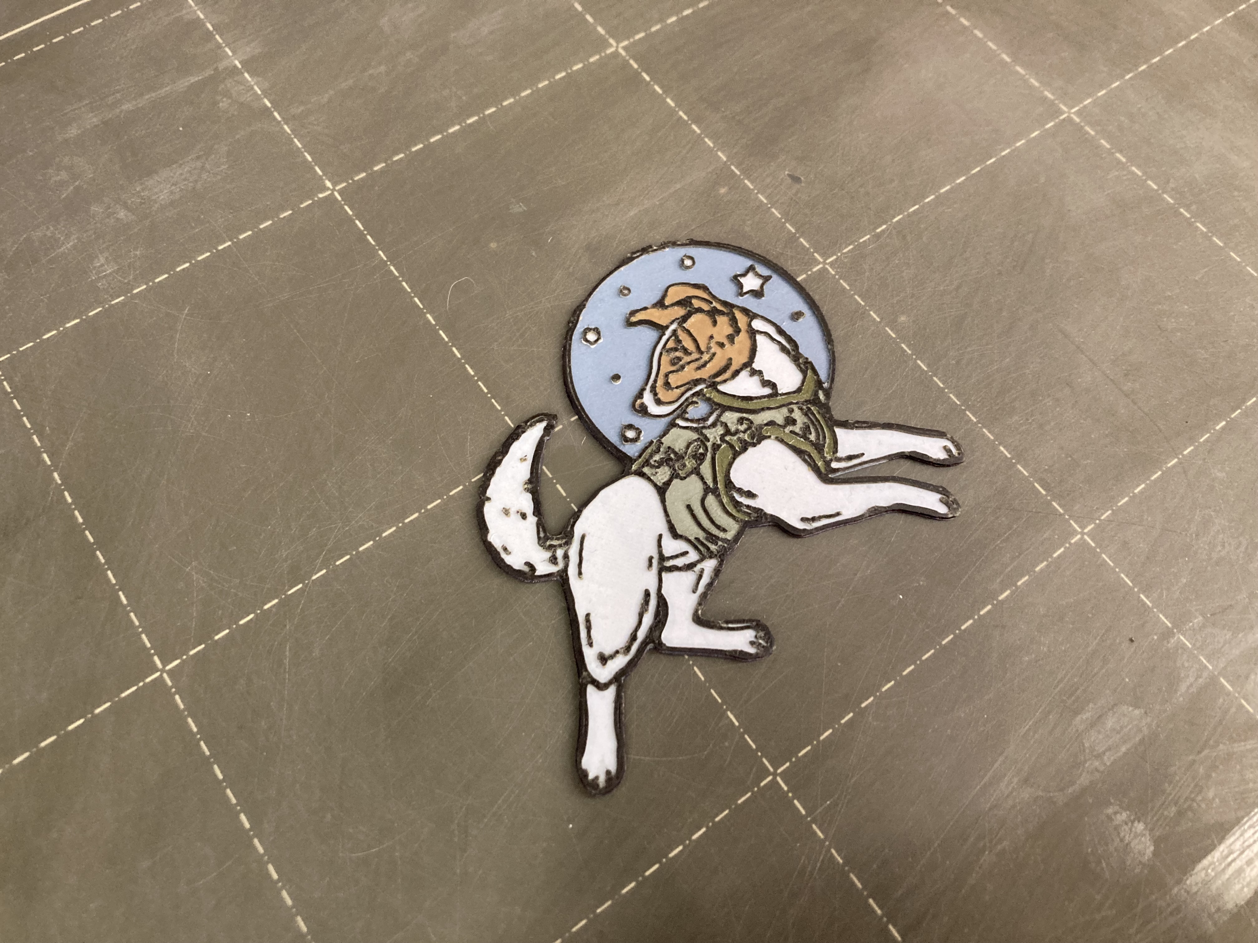 Laika Pin Face