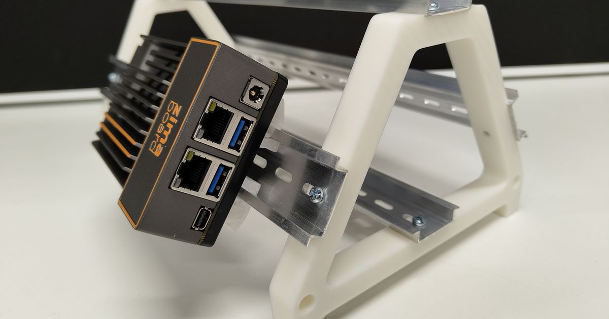 DIN Rail Test Rack M4 Screws by thethingexe Download free STL model