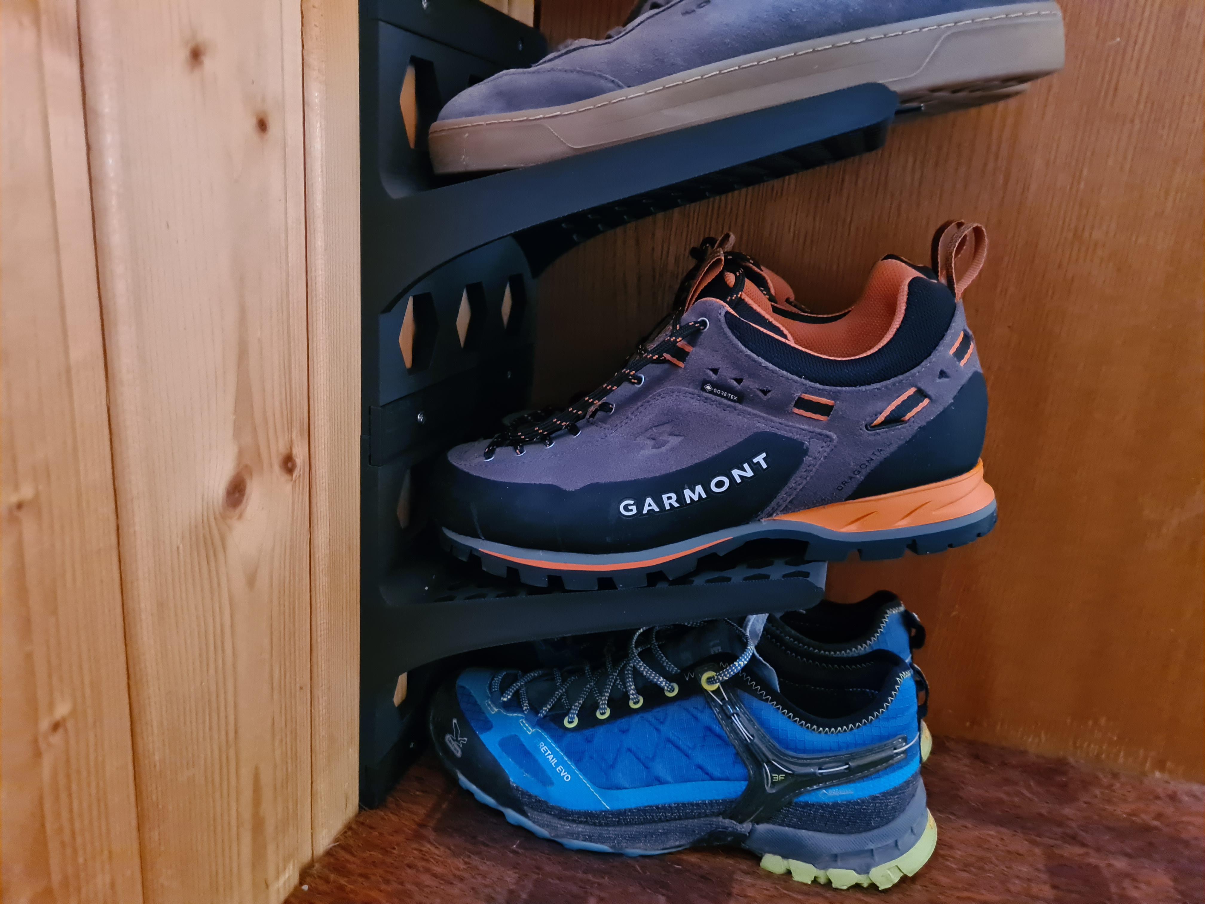 Miniatura 17 do modelo 3D Wall Mounted Shoe Stacker