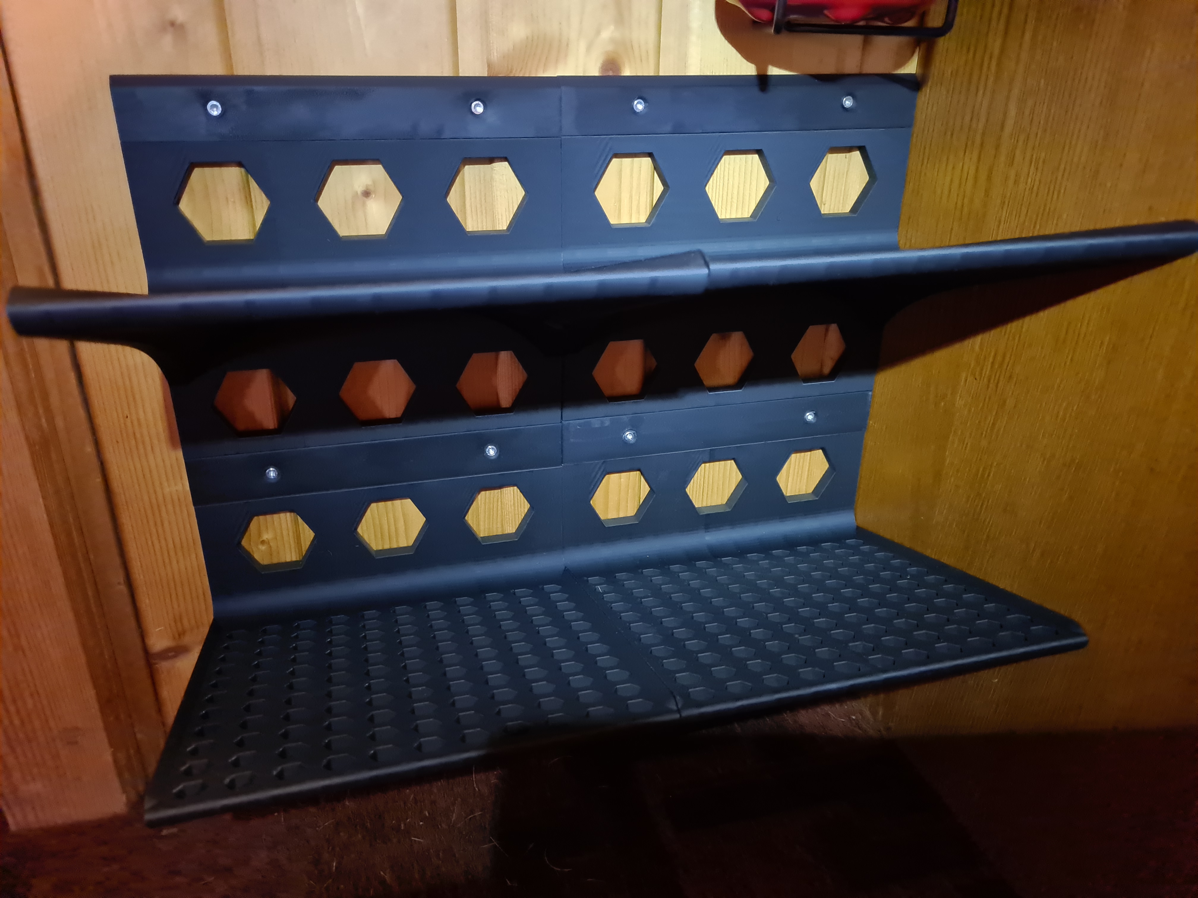 Miniatura 4 do modelo 3D Wall Mounted Shoe Stacker