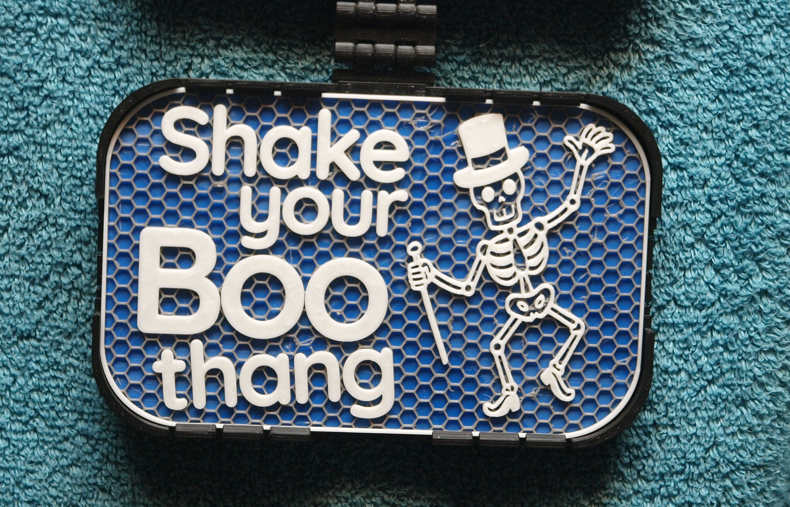 Shake your Boo Thang sign