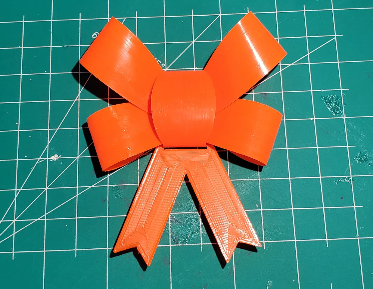 Make a christmas present bow