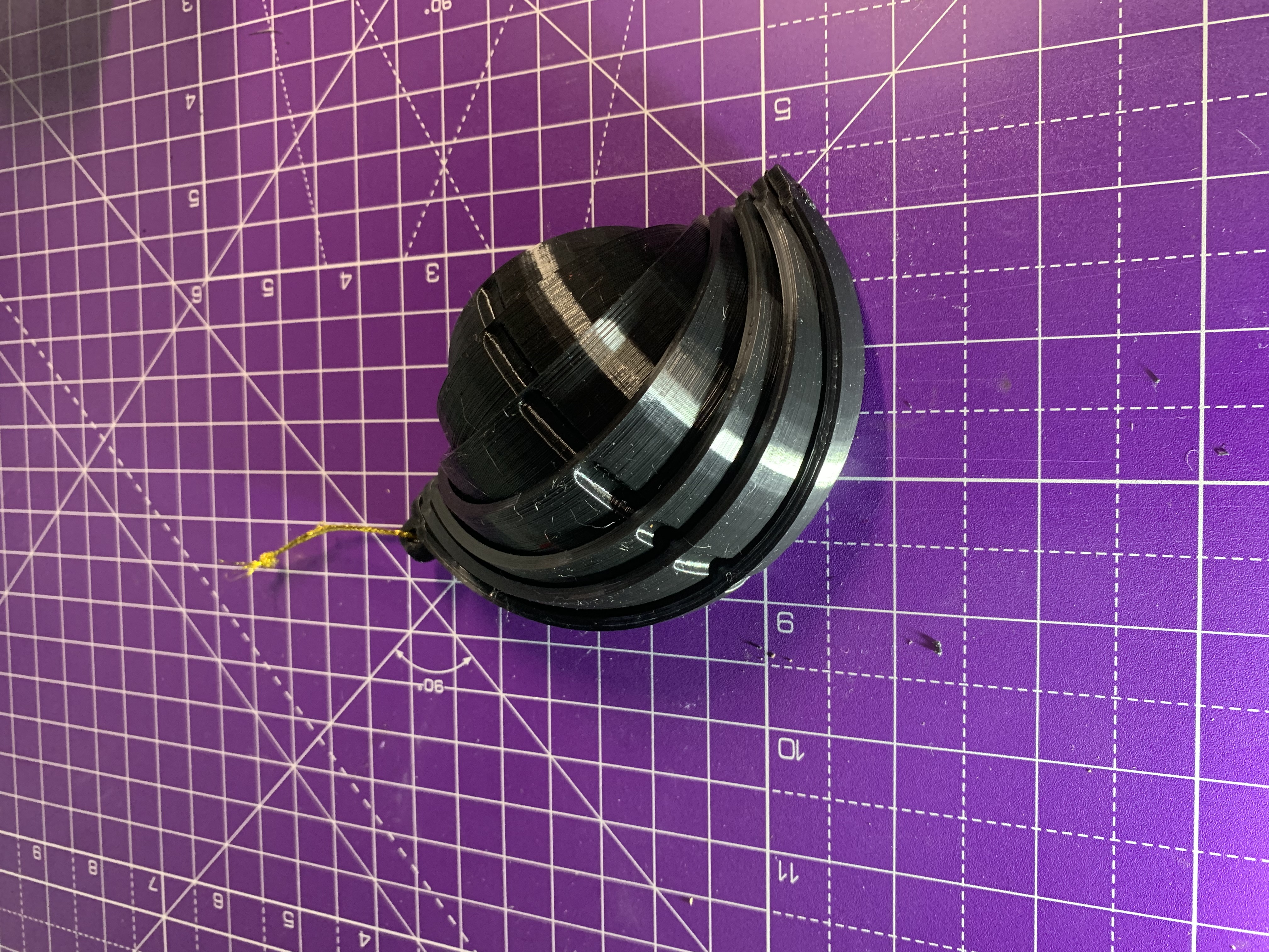 Collapsible SeaShell Ball-ball - “2023 Holiday Decorations”