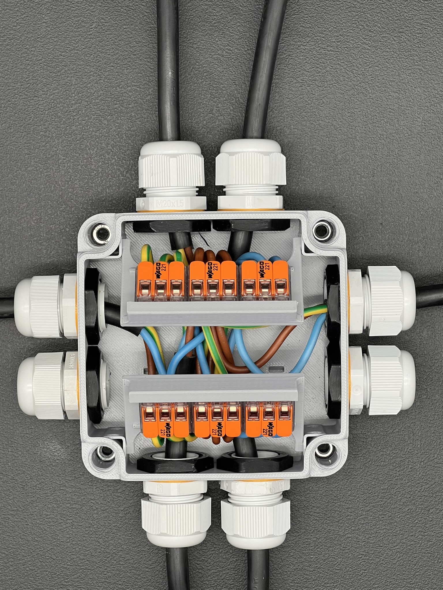 Multiconfiguration WAGO Junction box 2