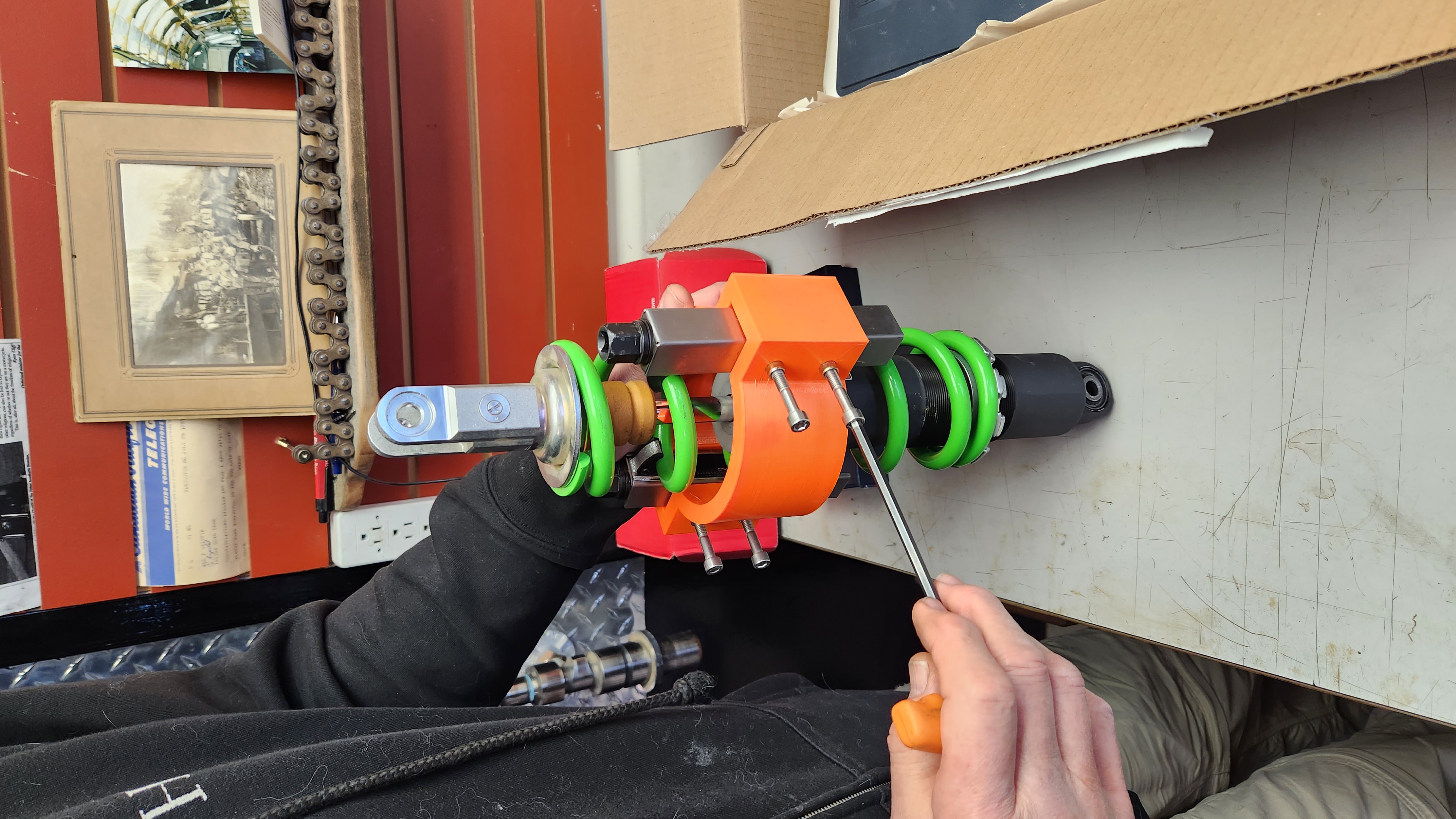 Spring Compressor Safety Collar by Captain Codswallop Download free