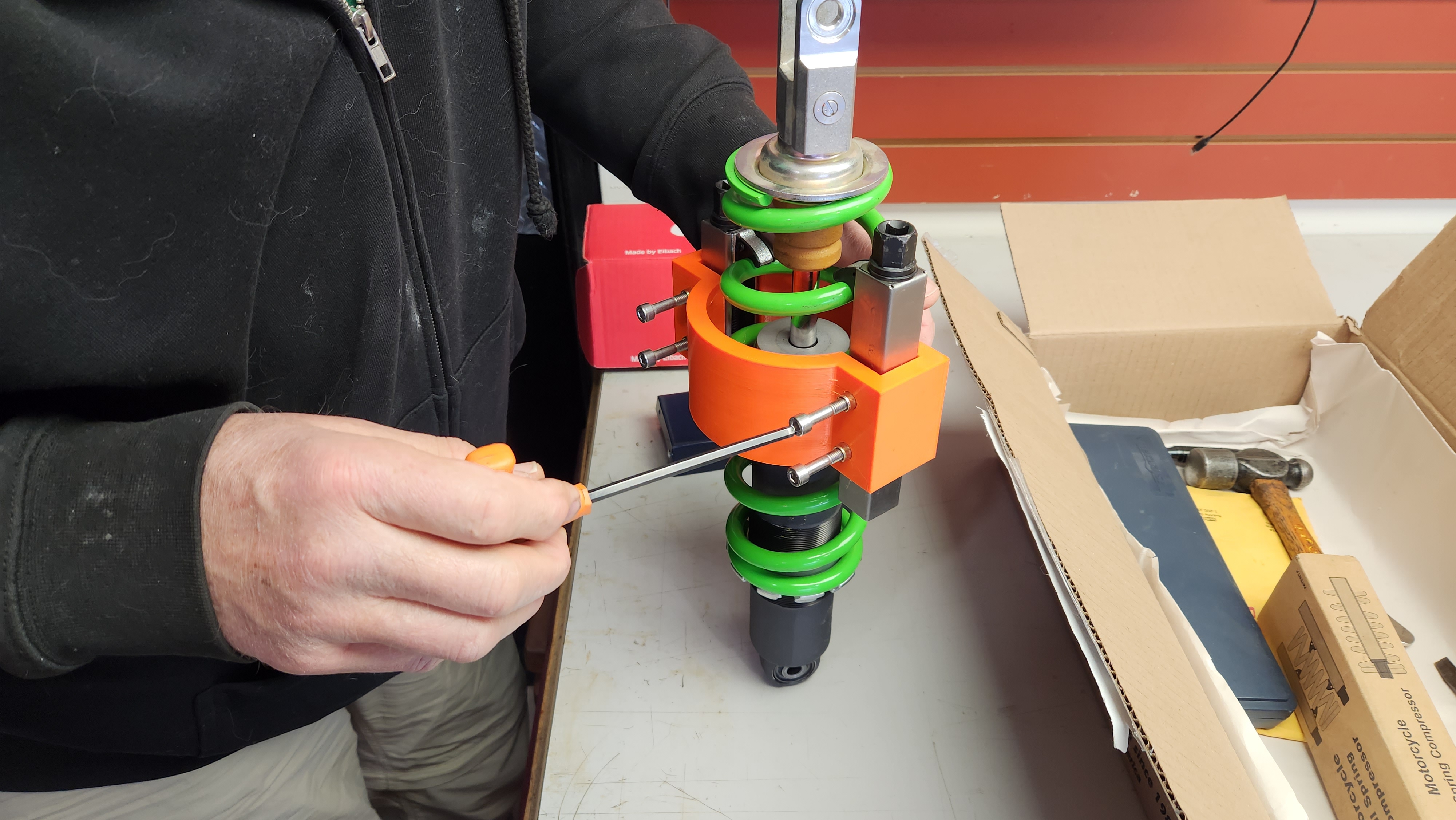 Spring Compressor Safety Collar by Captain Codswallop Download free