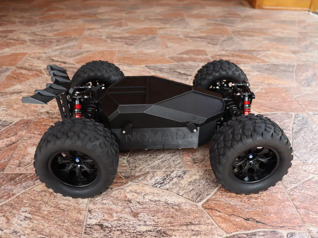 nomad rc car