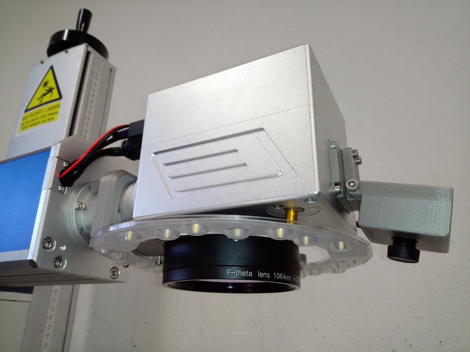 Circular lamp holder for galvo with shade by DeeDee Download free STL