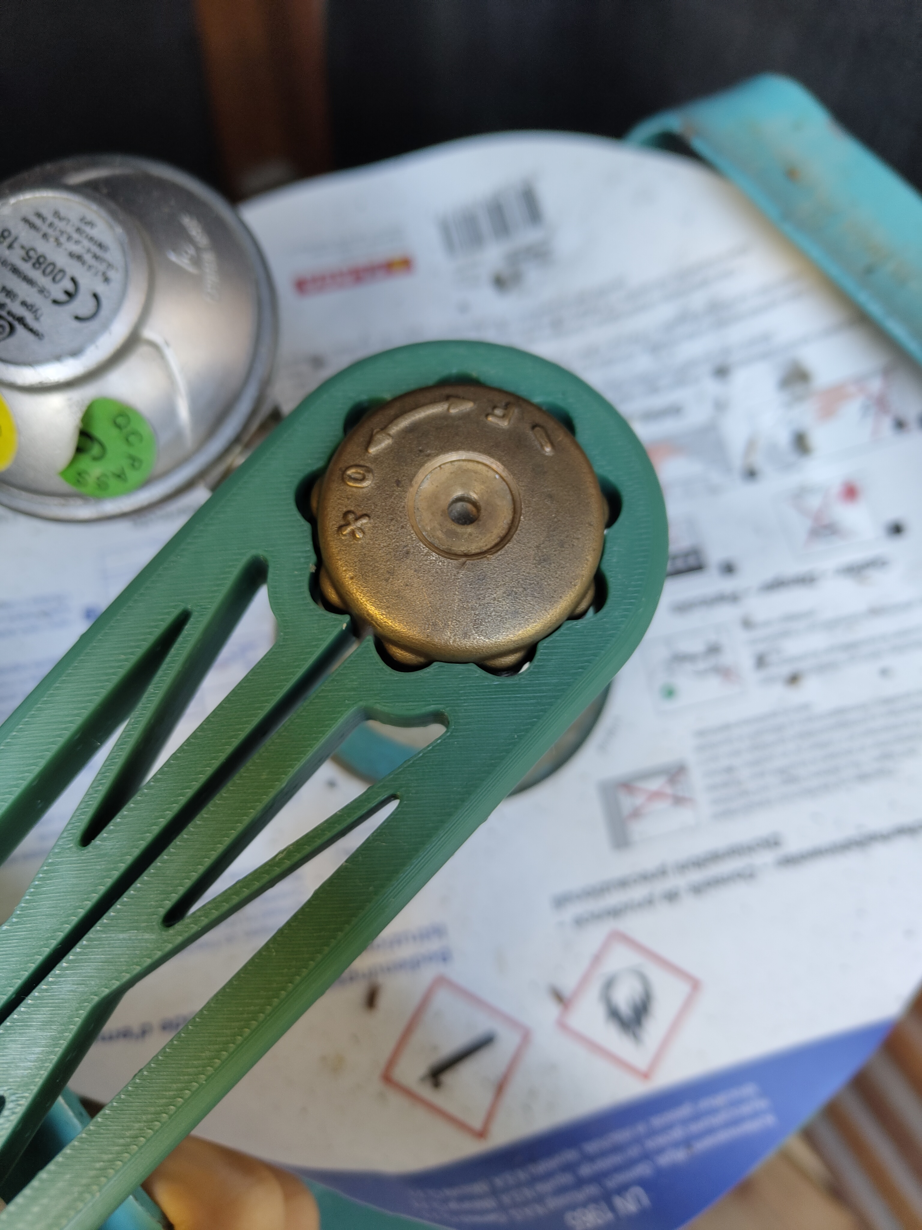 Propane Tank Valve Grip