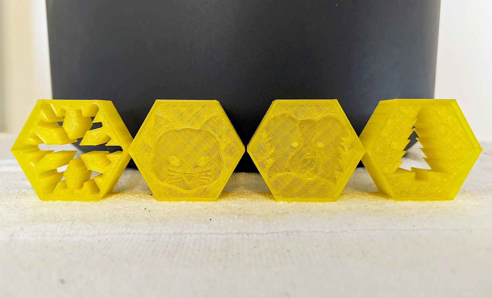 Cute Christmas Cookie Cutter + Stamps (XMas Tree, Snowflake, Cat, Dog