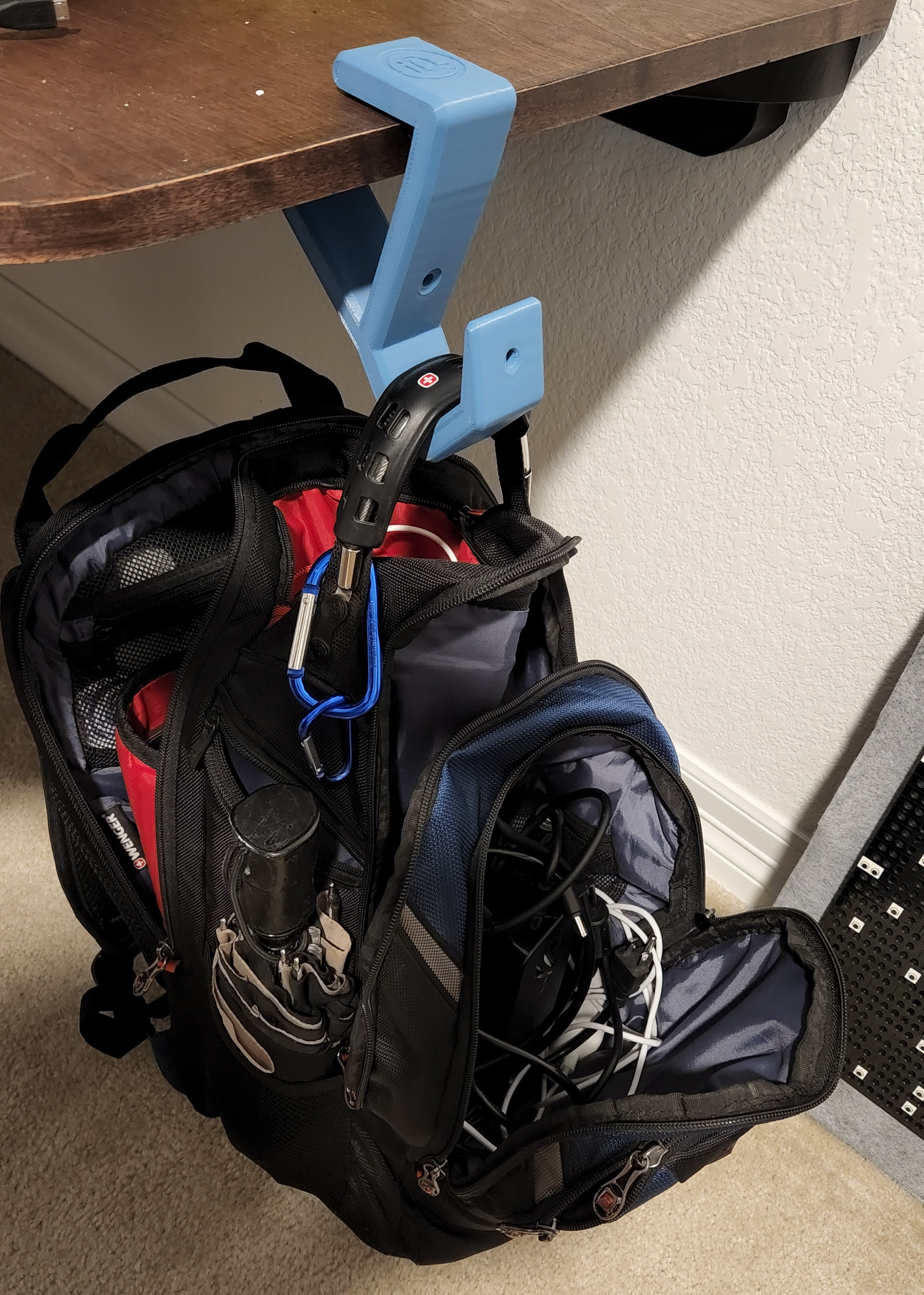 Miniatura 6 do modelo 3D Backpack Hook