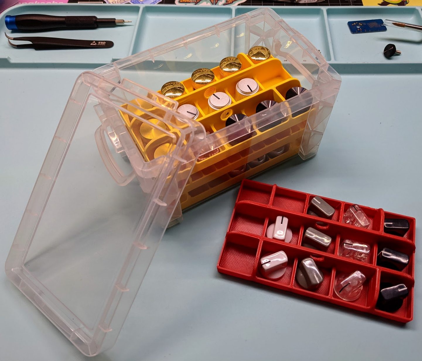 Small Part Trays for Advantus Super Stacker