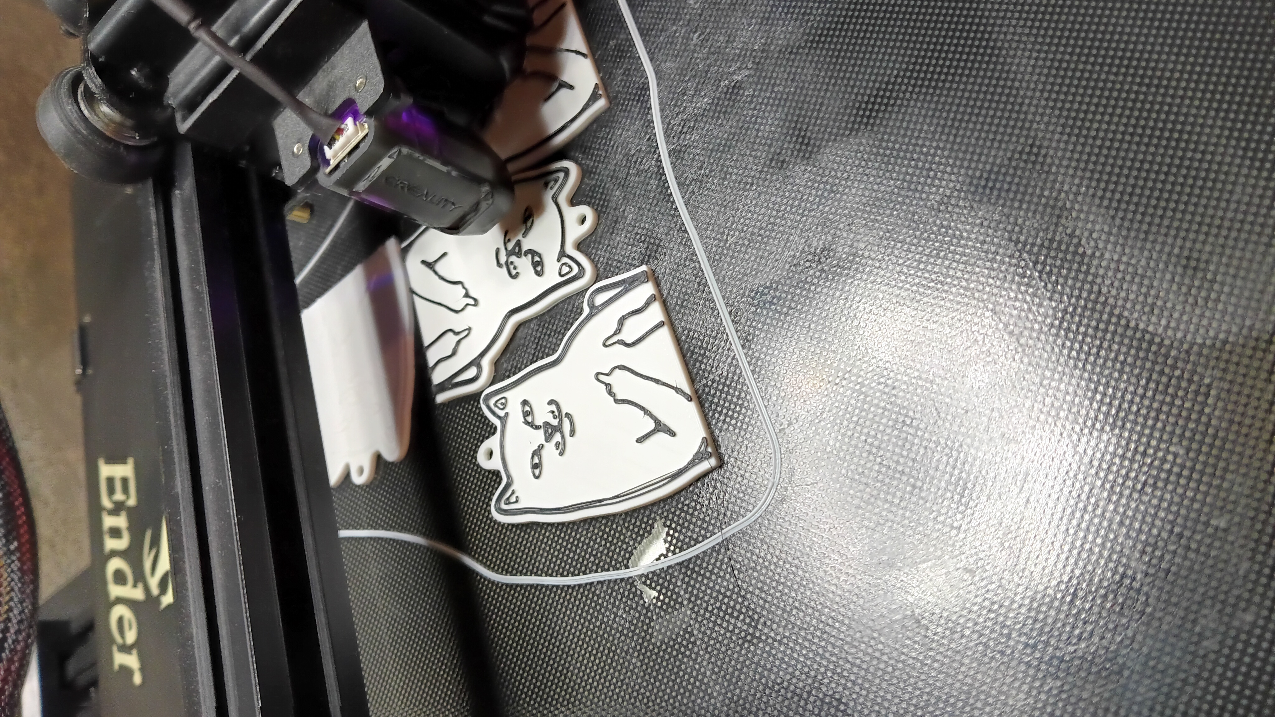 REMIX_RipNDip Cat, Lord Nermal, Keychain