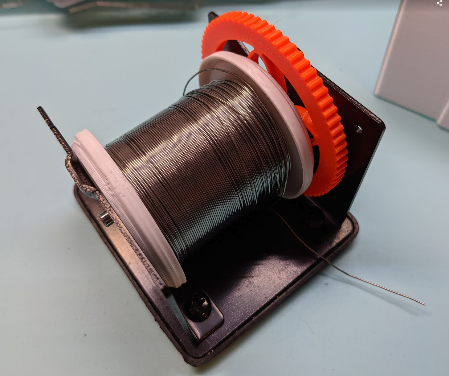 Solder Spool Wire Guide by Extra Fox | Download free STL model ...