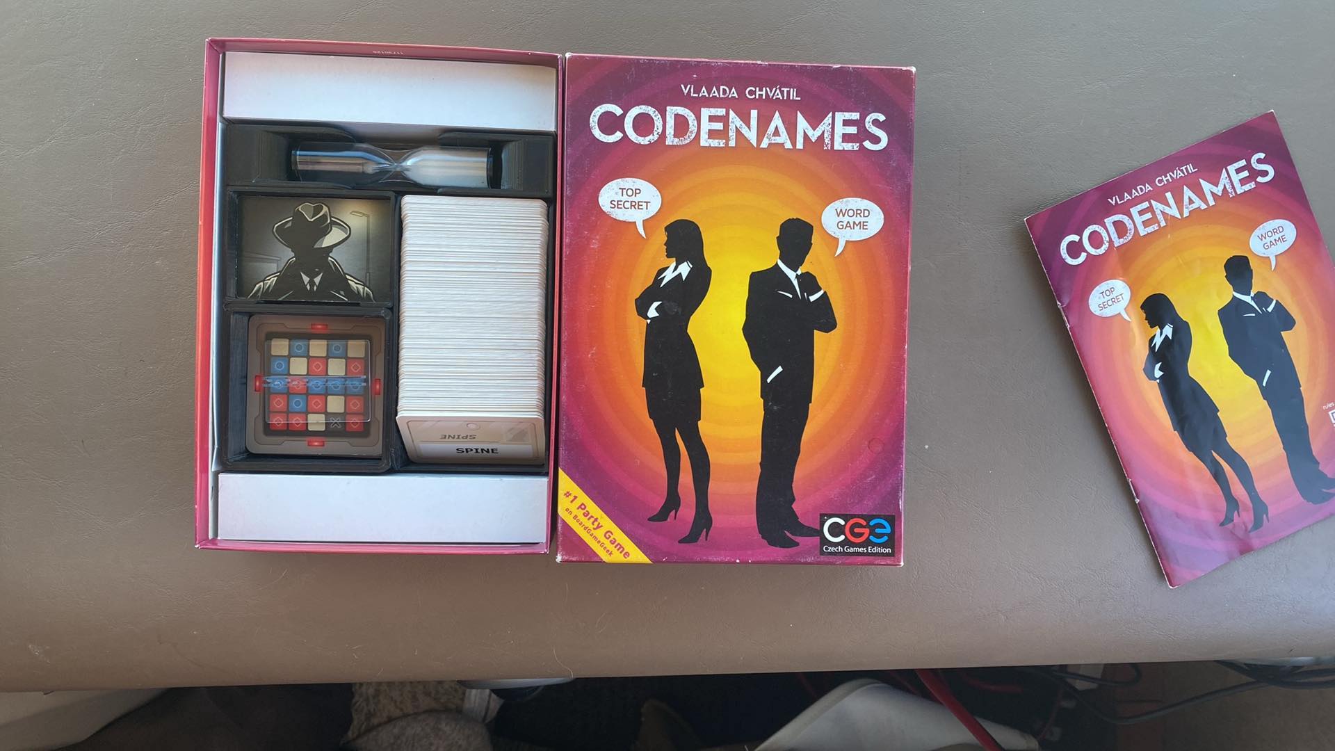 Codenames Organizer Insert