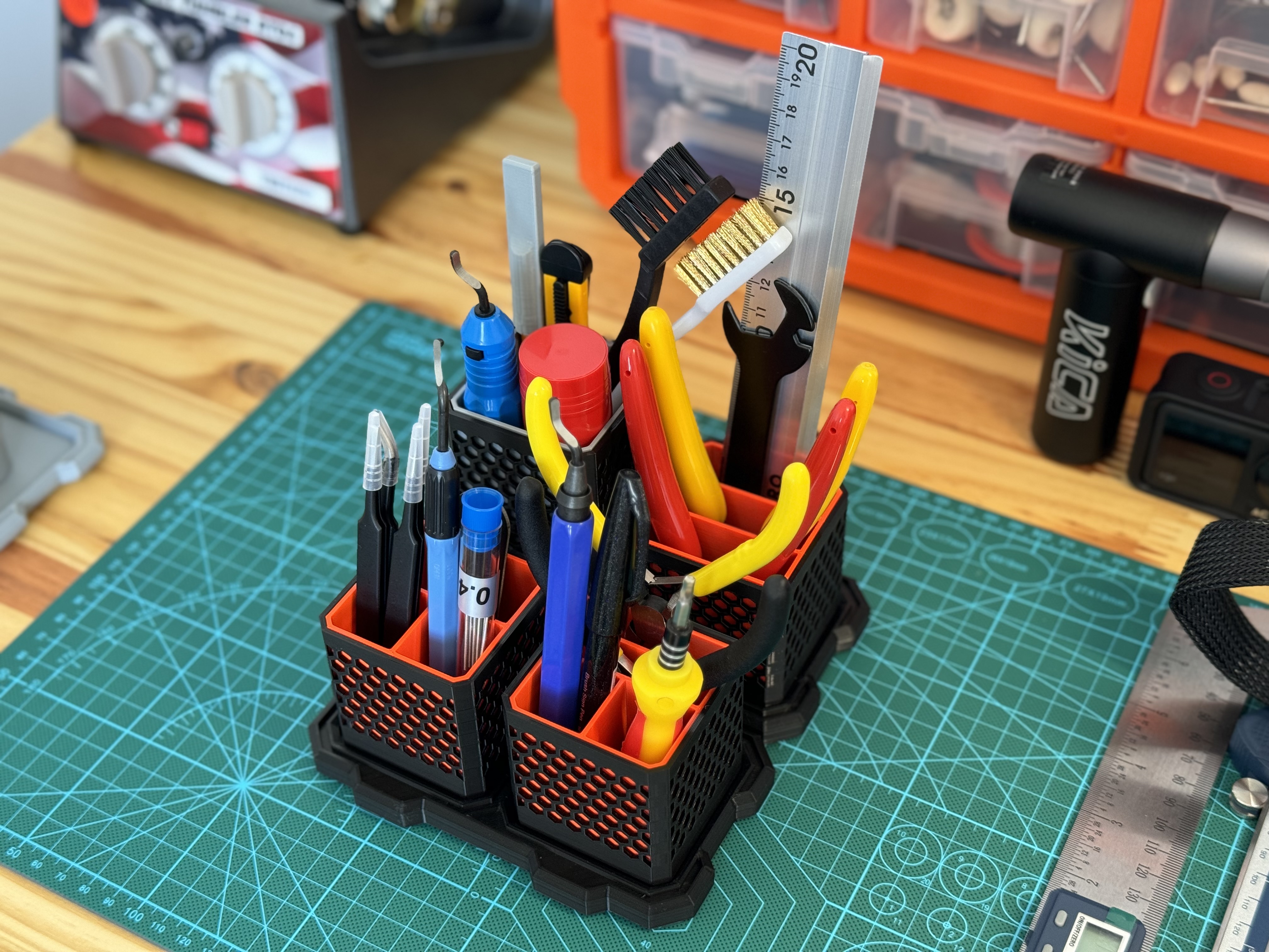 Miniatura 2 do modelo 3D Hex Modular Object Organizer