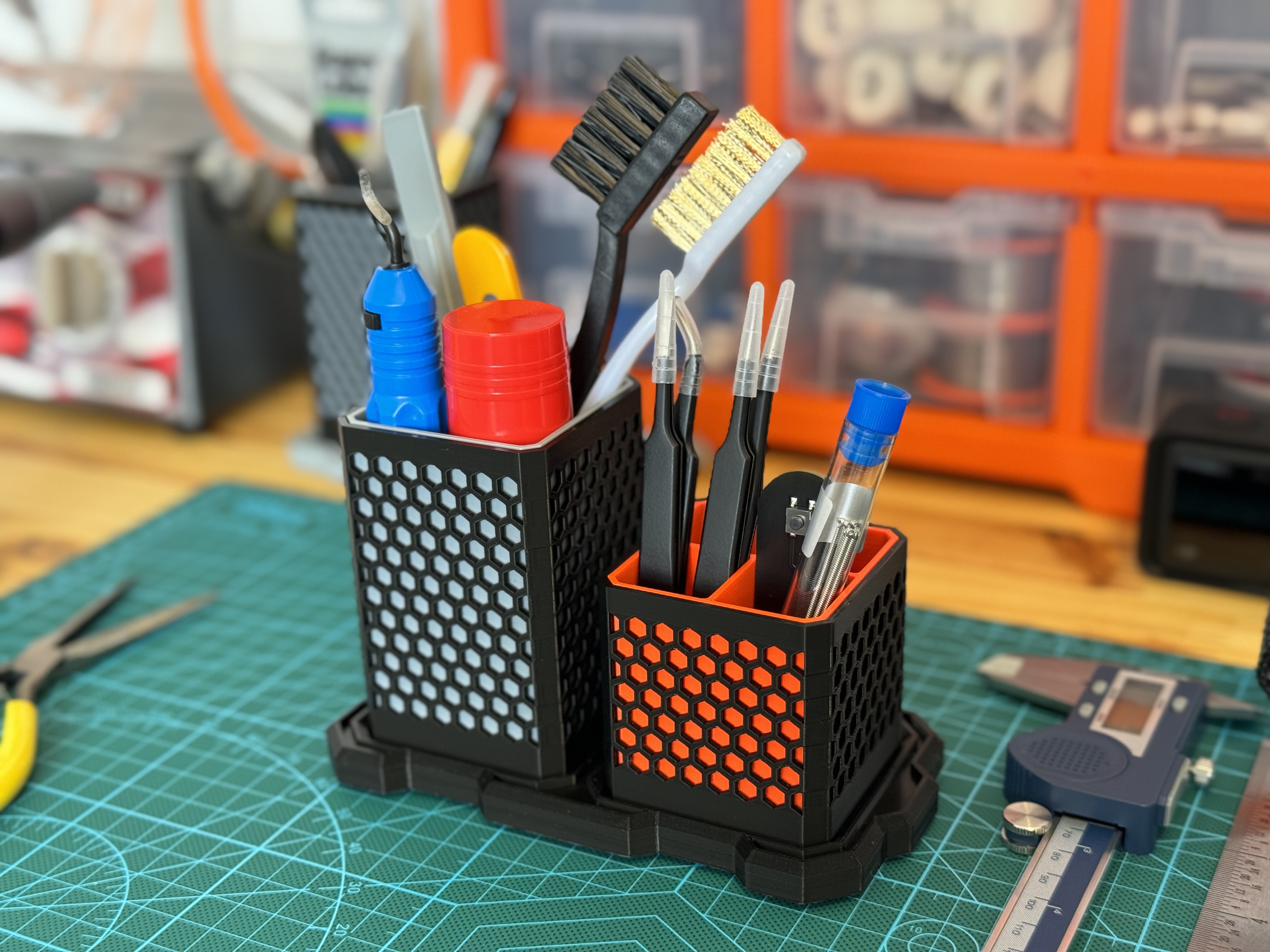 Stackable Hex Tray Part Organizer by DON4IR, Download free STL model