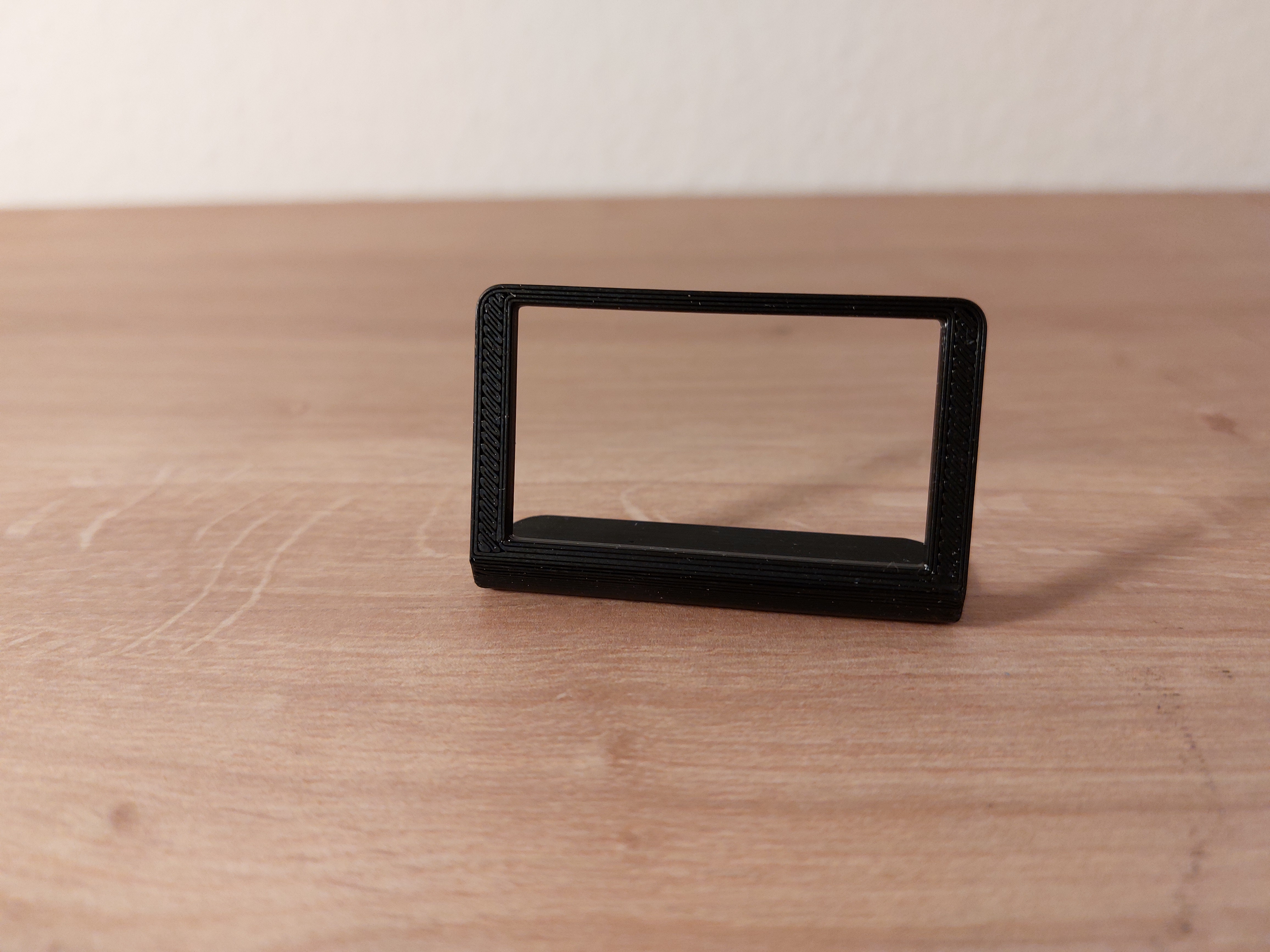 Miniatura 4 do modelo 3D Mini Hygrometer Stand / Holder