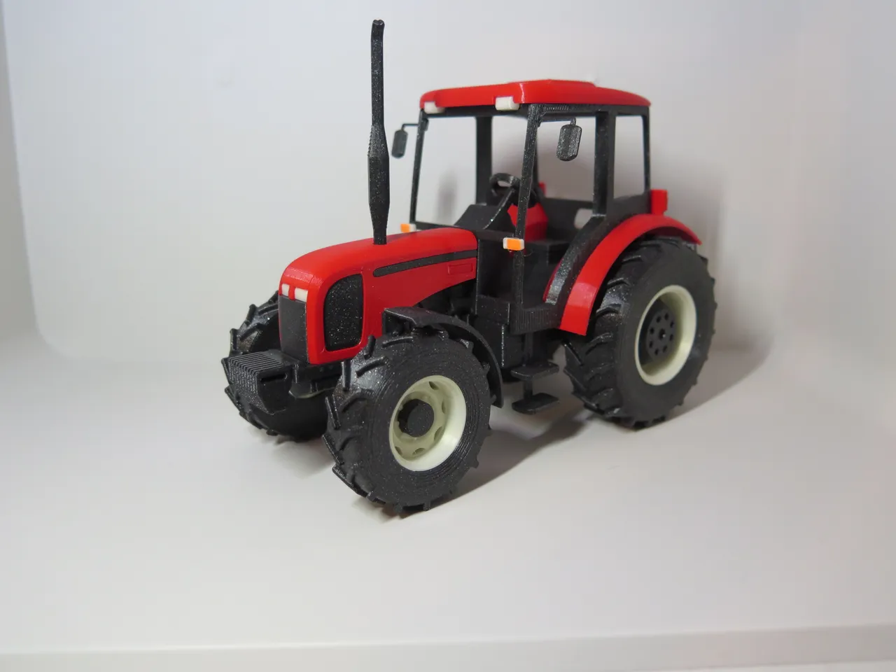 Tractor - Zetor 6341 by MrHanjak | Download free STL model