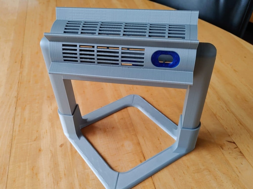 Treat dispenser toy / slow feeder for dogs