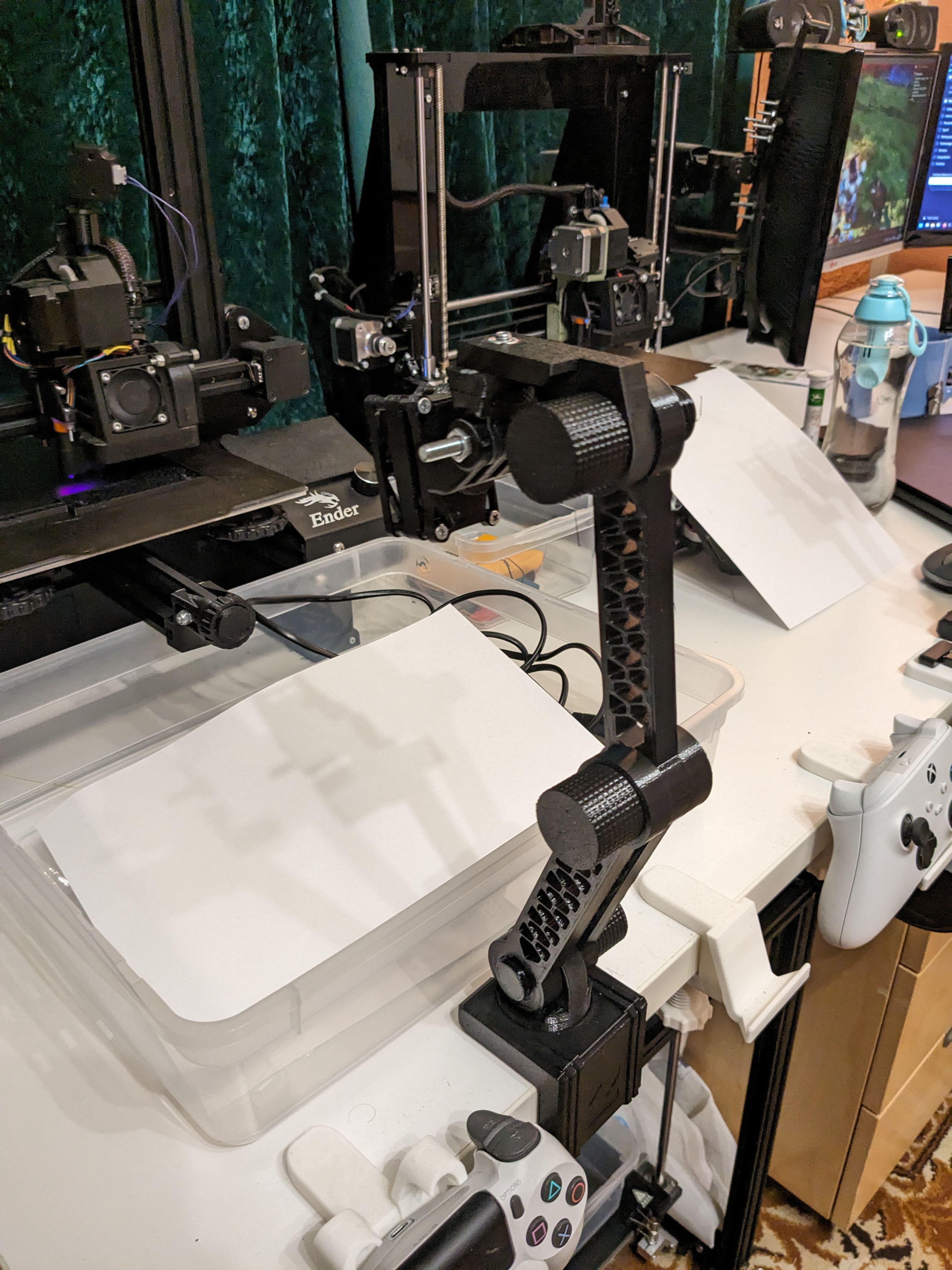 ESP32 CAM housing mount for Flexible & sturdy phone arm 3D model thumbnail