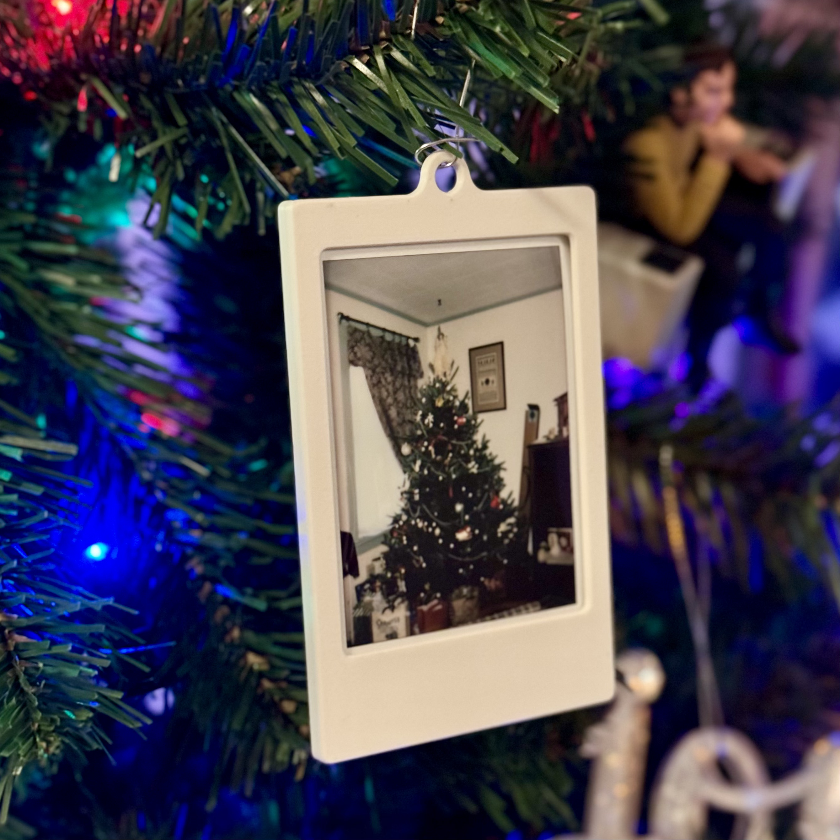 Instax Mini Ornament by Incremental.Designs.G91 Download free STL