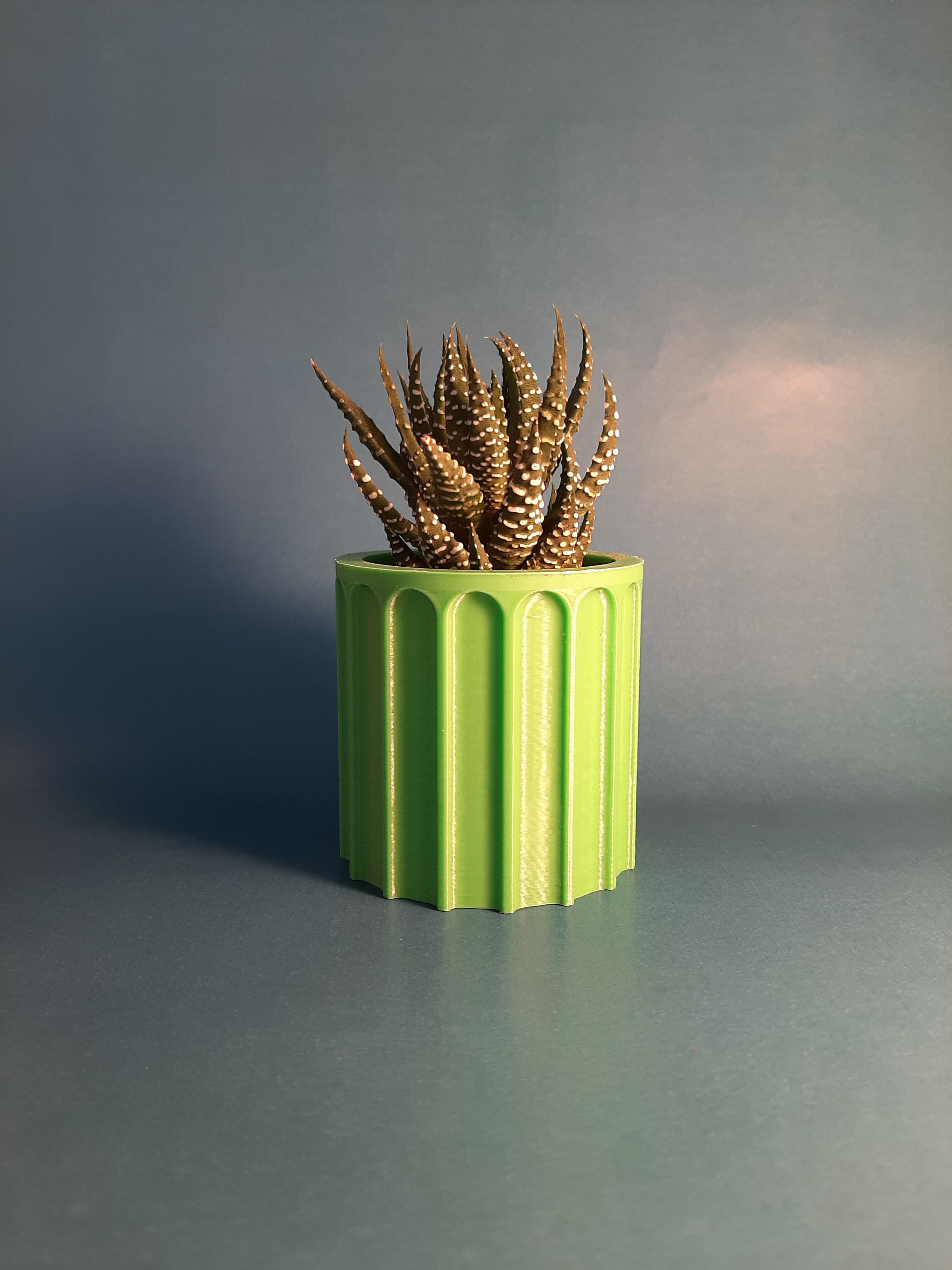 Green Column Deatiled Pot, Planter