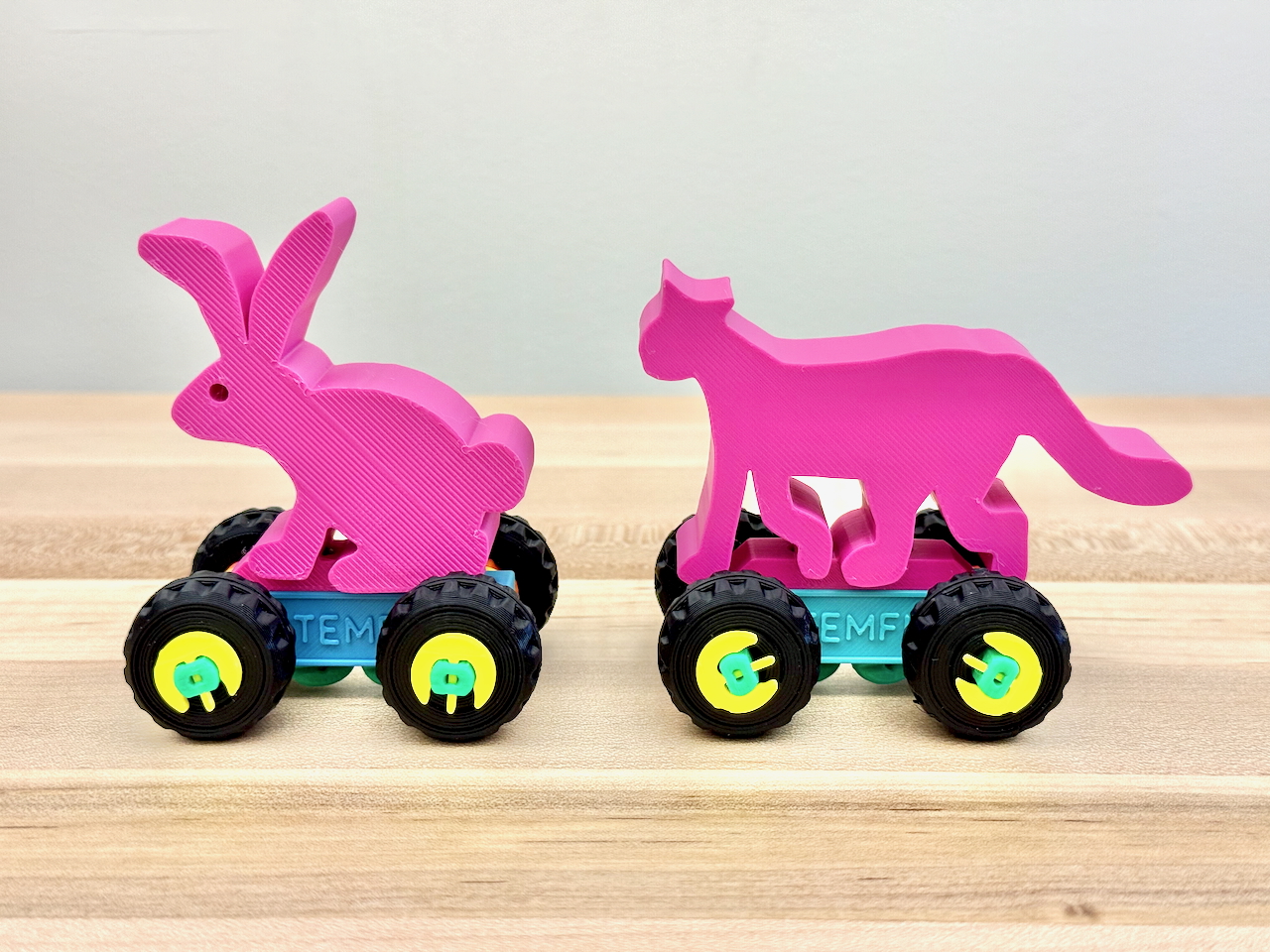 STEMFIE Animal Vehicles - Bunny Buggy and Cat Car