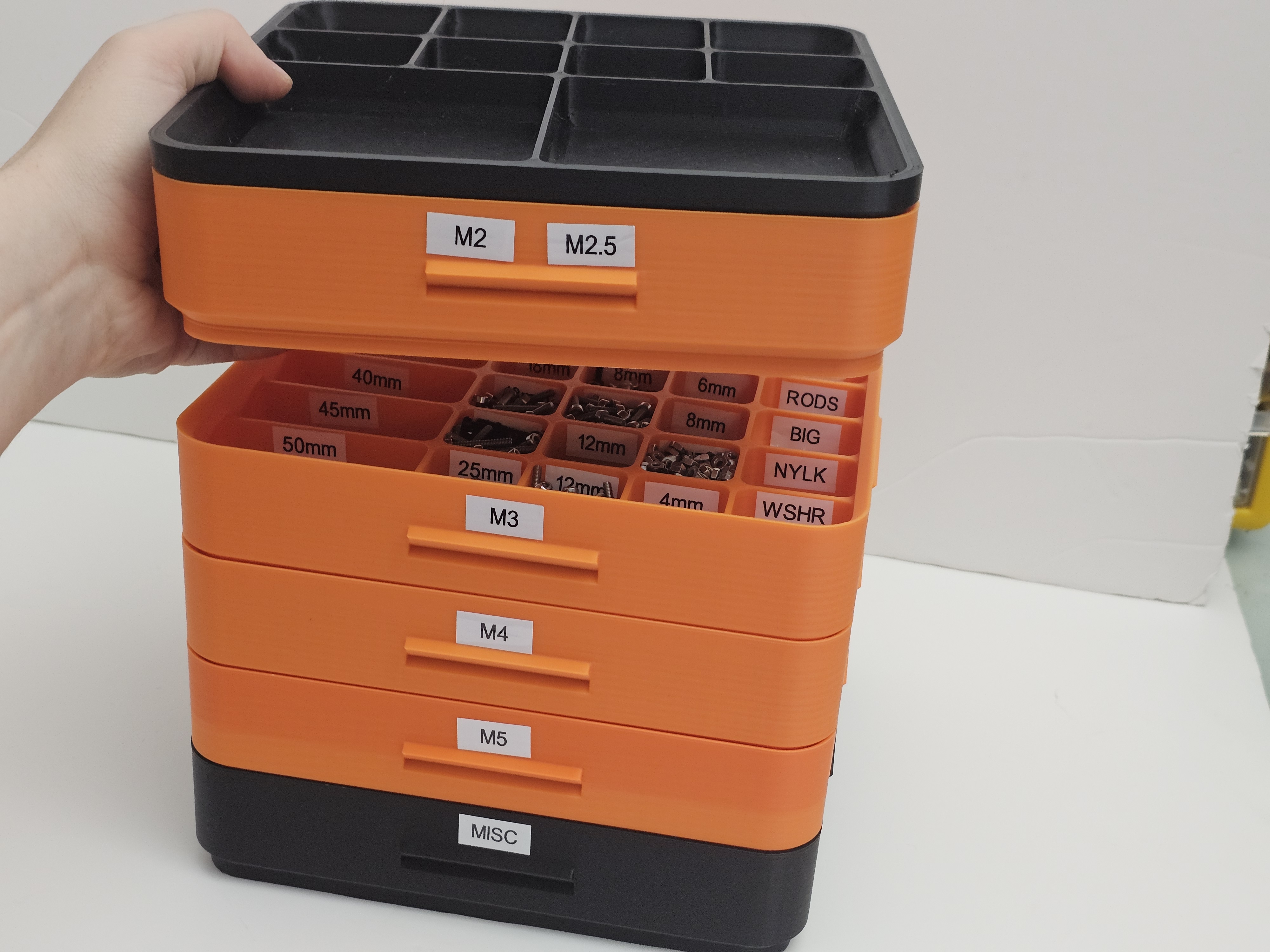 Miniatura 3 do modelo 3D Stackable Screw Organiser