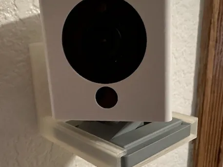 Wyze Cam V2 Horizontal Wall Mount using Medium Command Velcro Hangers