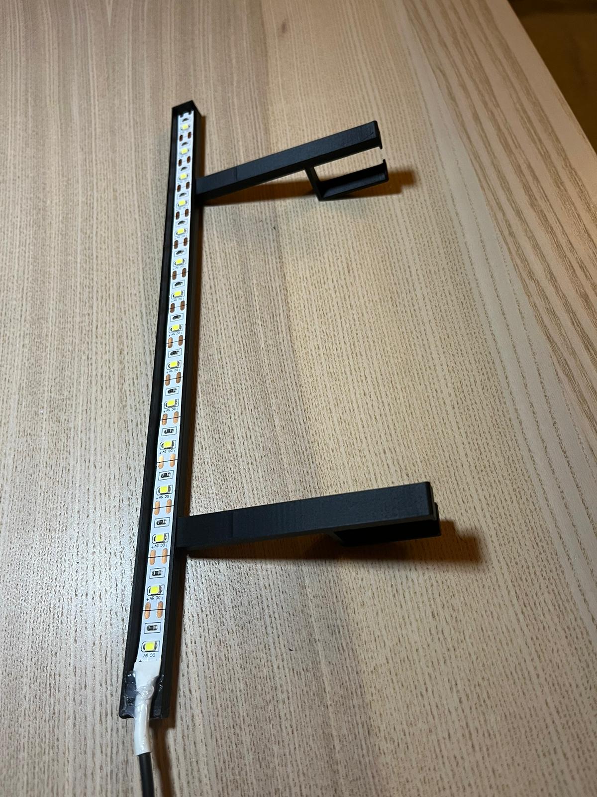 Miniatura 3 do modelo 3D Ender 3 V3 SE Light Bar