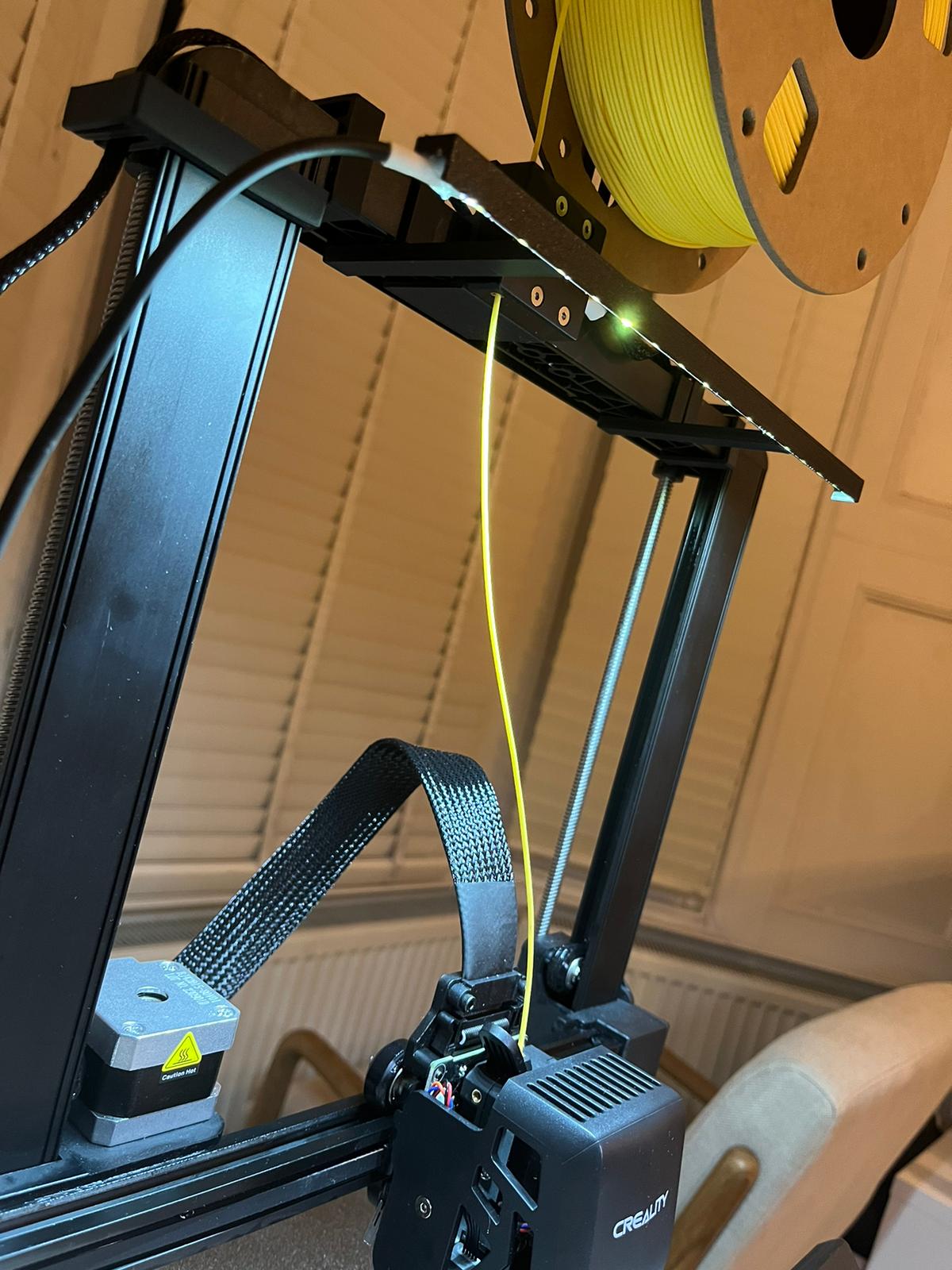 Miniatura 4 do modelo 3D Ender 3 V3 SE Light Bar