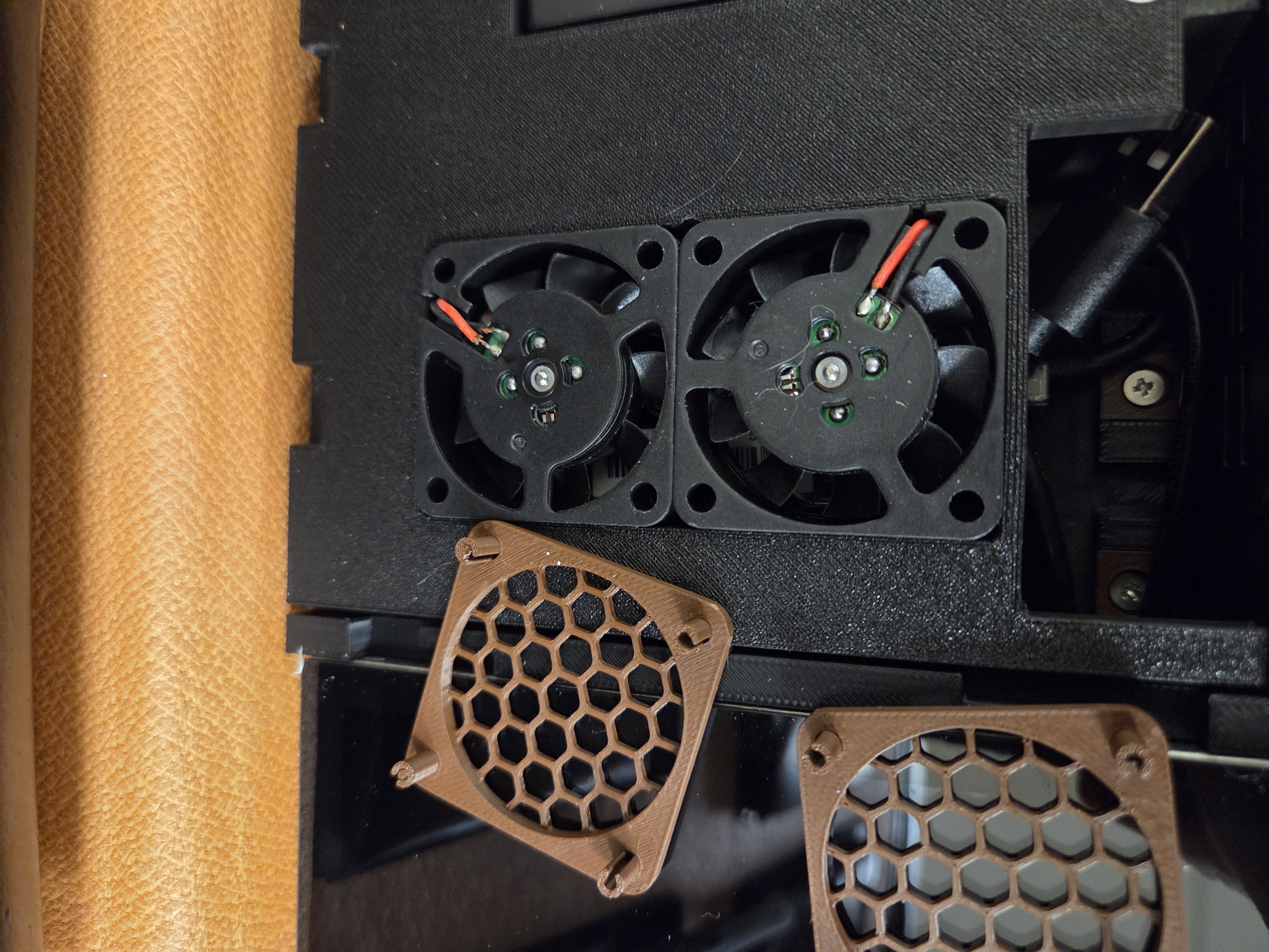 Raspberry Pi Briefcase Pentesting Rig — miniatura 6