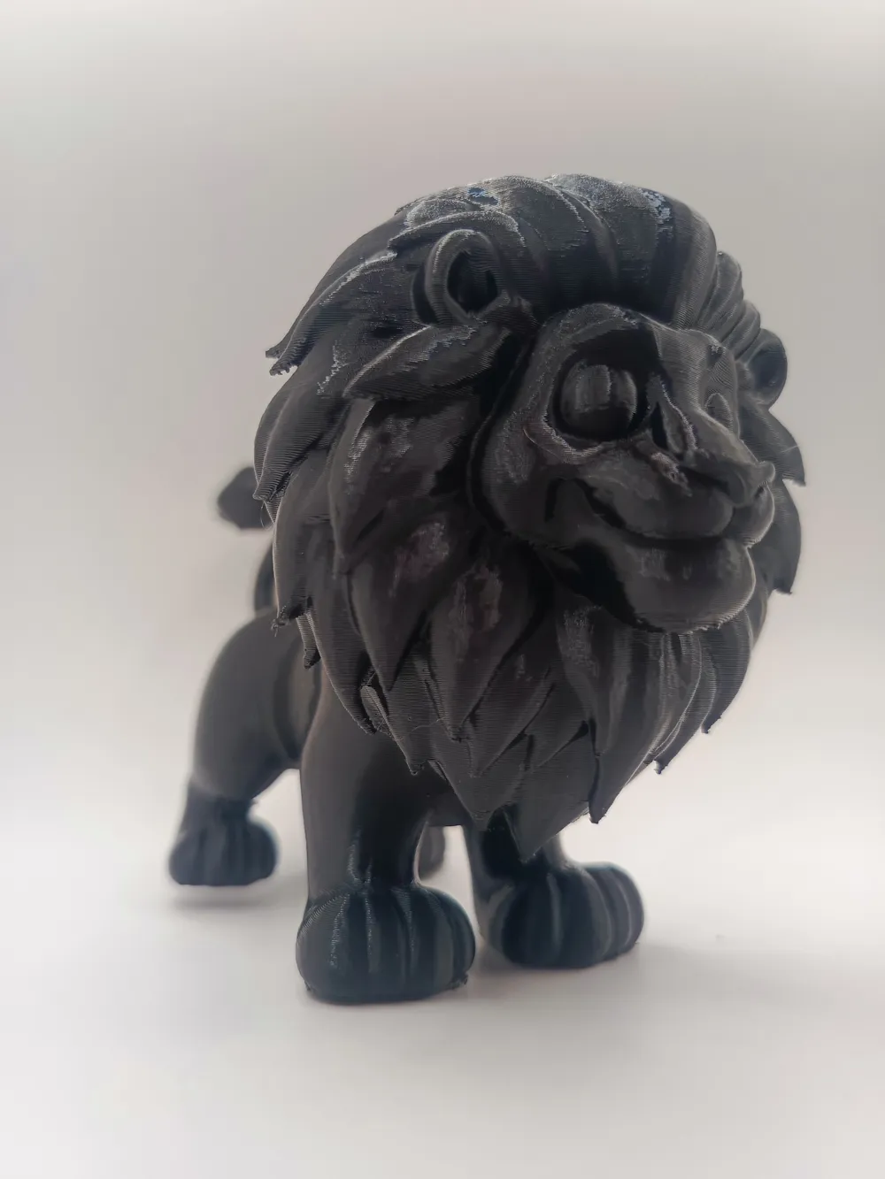Cartoon Lion — thumbnail 3