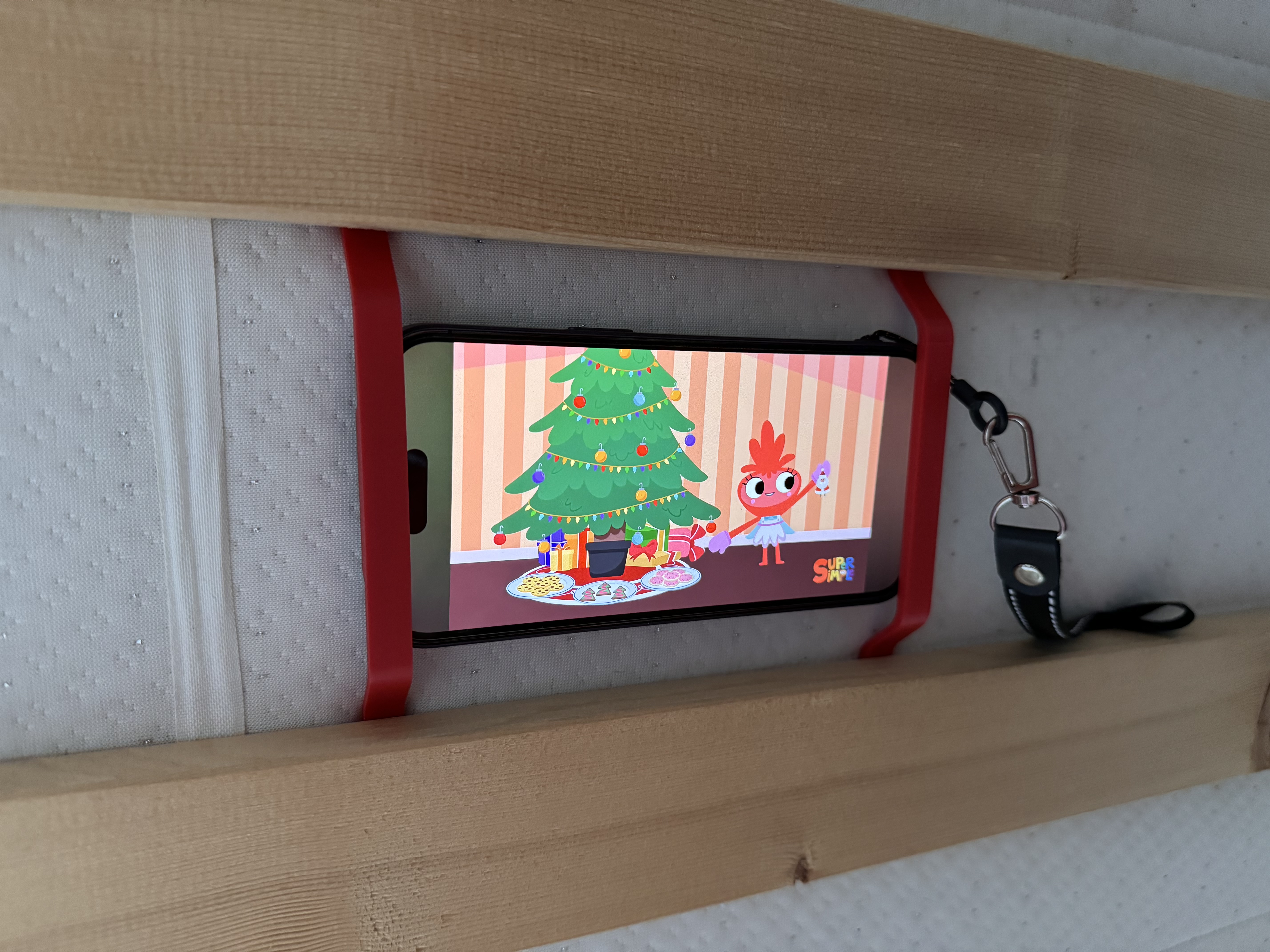 Bunk bed phone holder