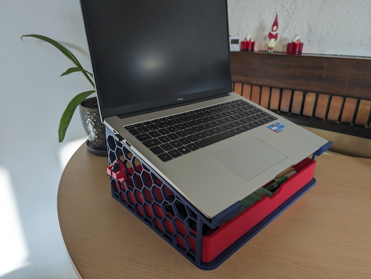 16" Laptop Stand with Tray and Cable Holder