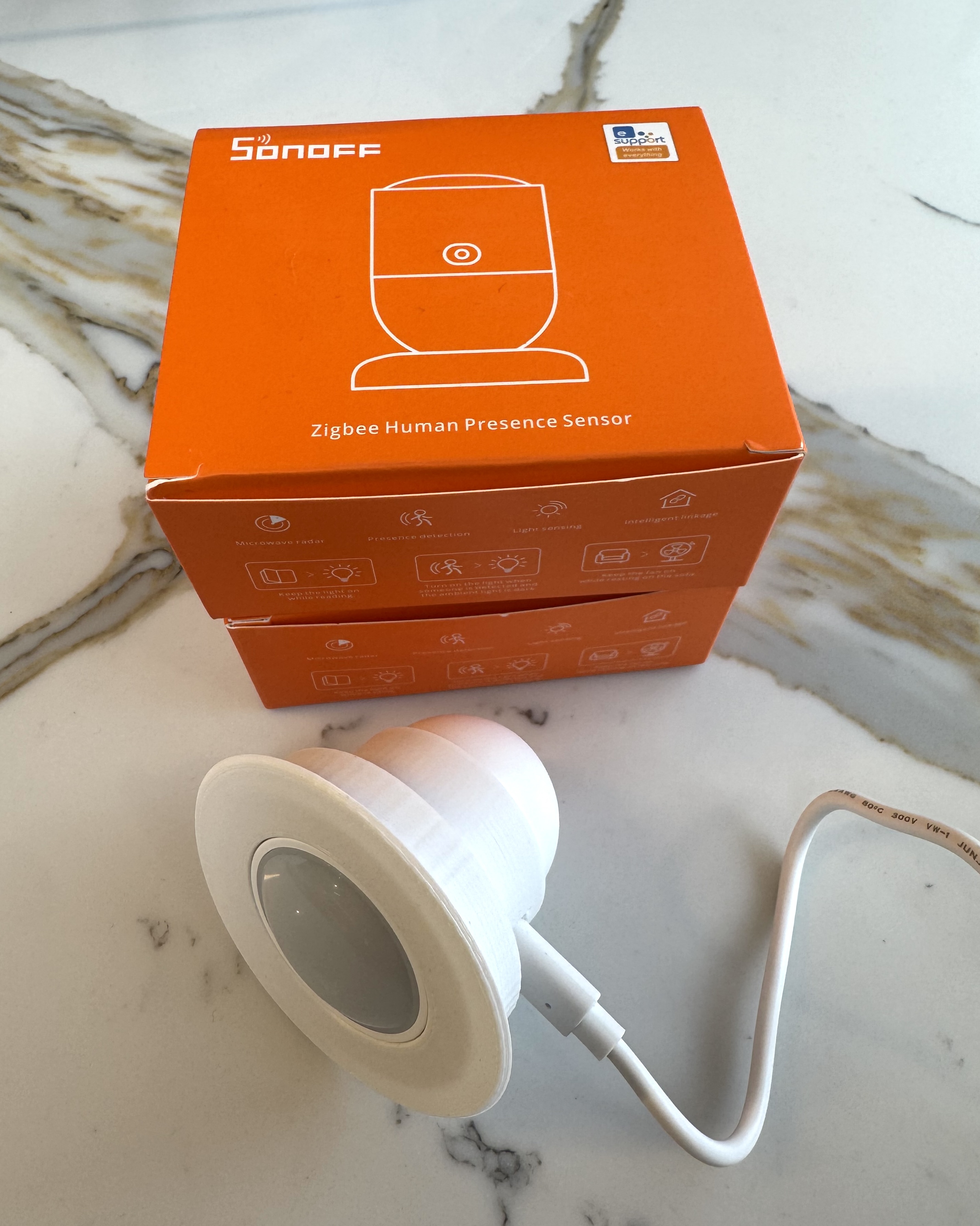 Sonoff SNZB-06P presence sensor ceiling mount