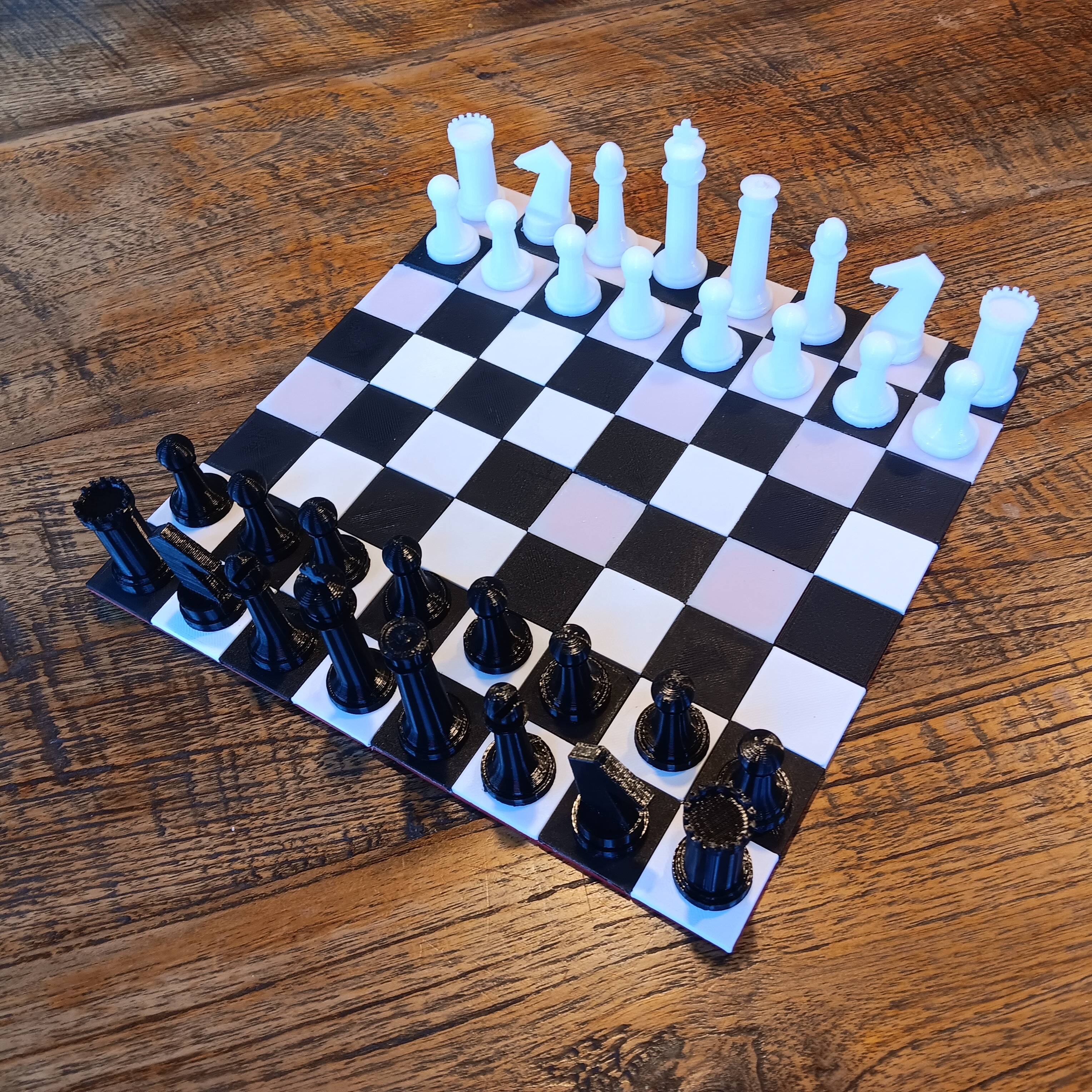 Modular chess set