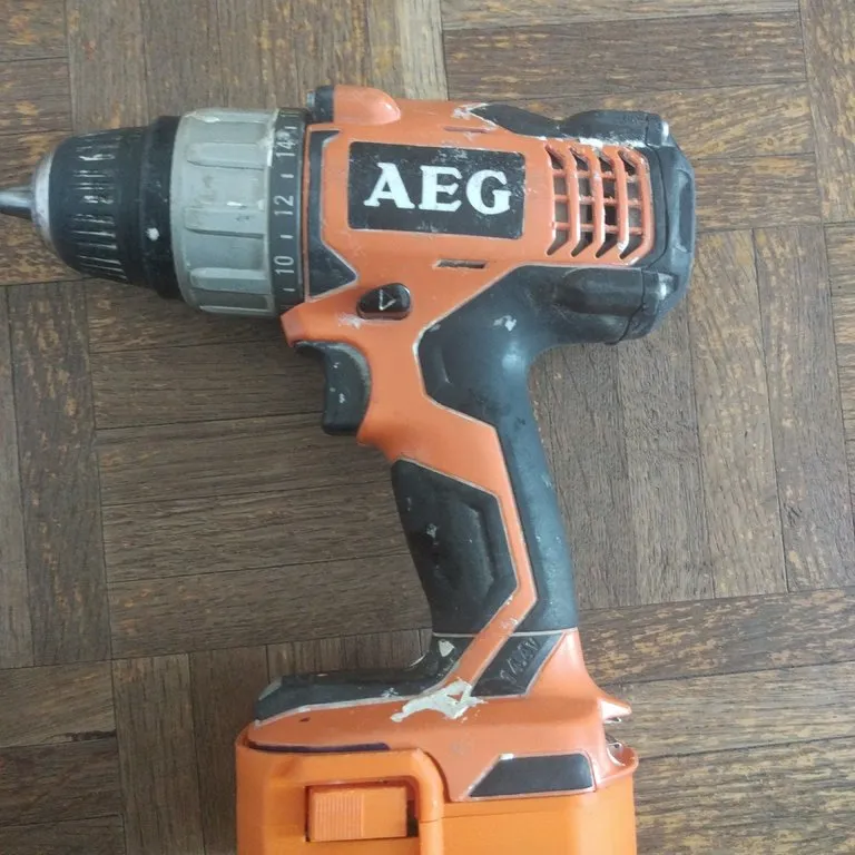 Open files Battery AEG 14.4V 100 printed and functional EN FR by Alexandria Download free STL model Printables