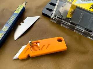 Folding scalpel knife by Jan Rezac, Download free STL model